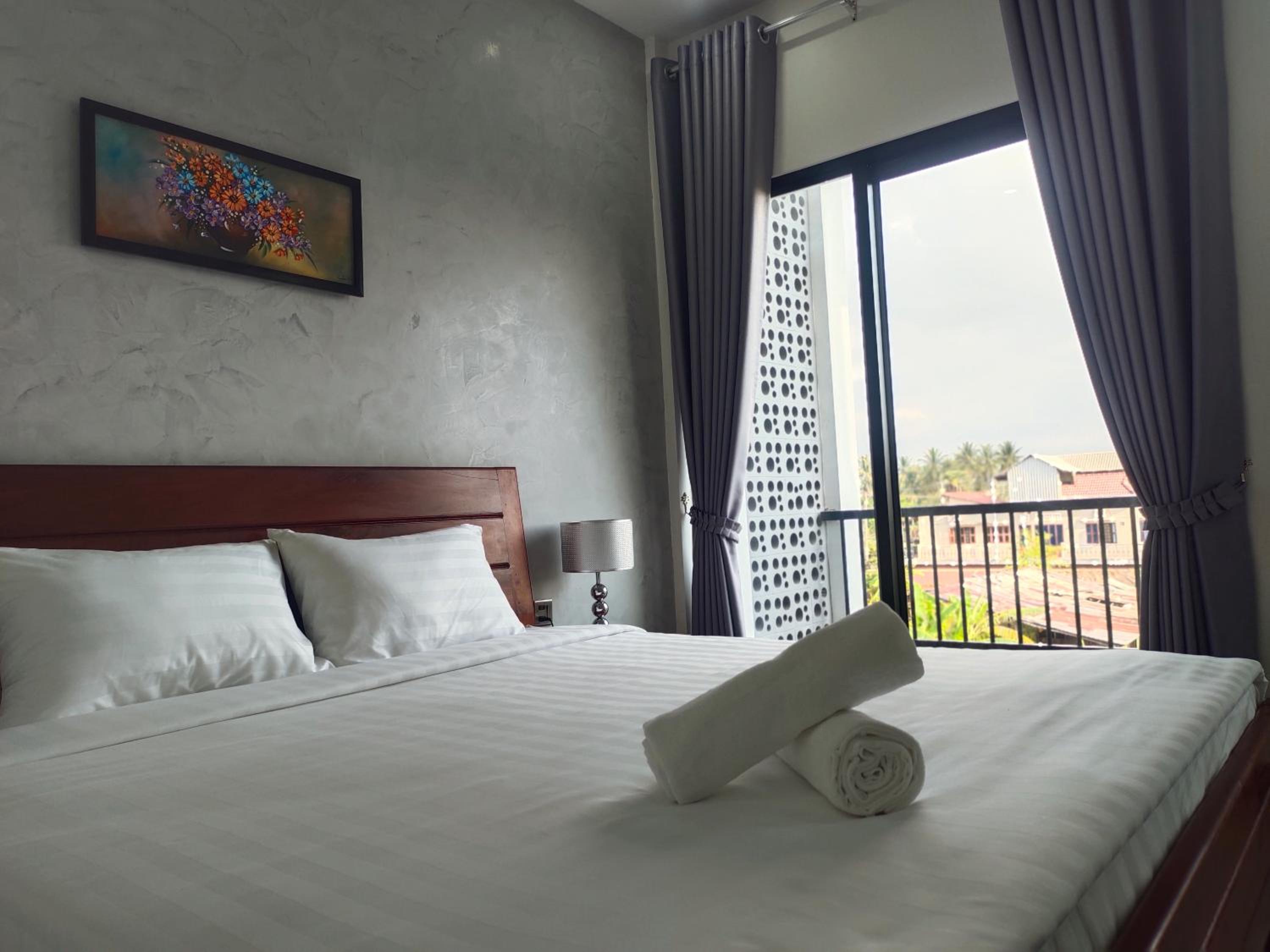 Double Room with Balcony photo 2