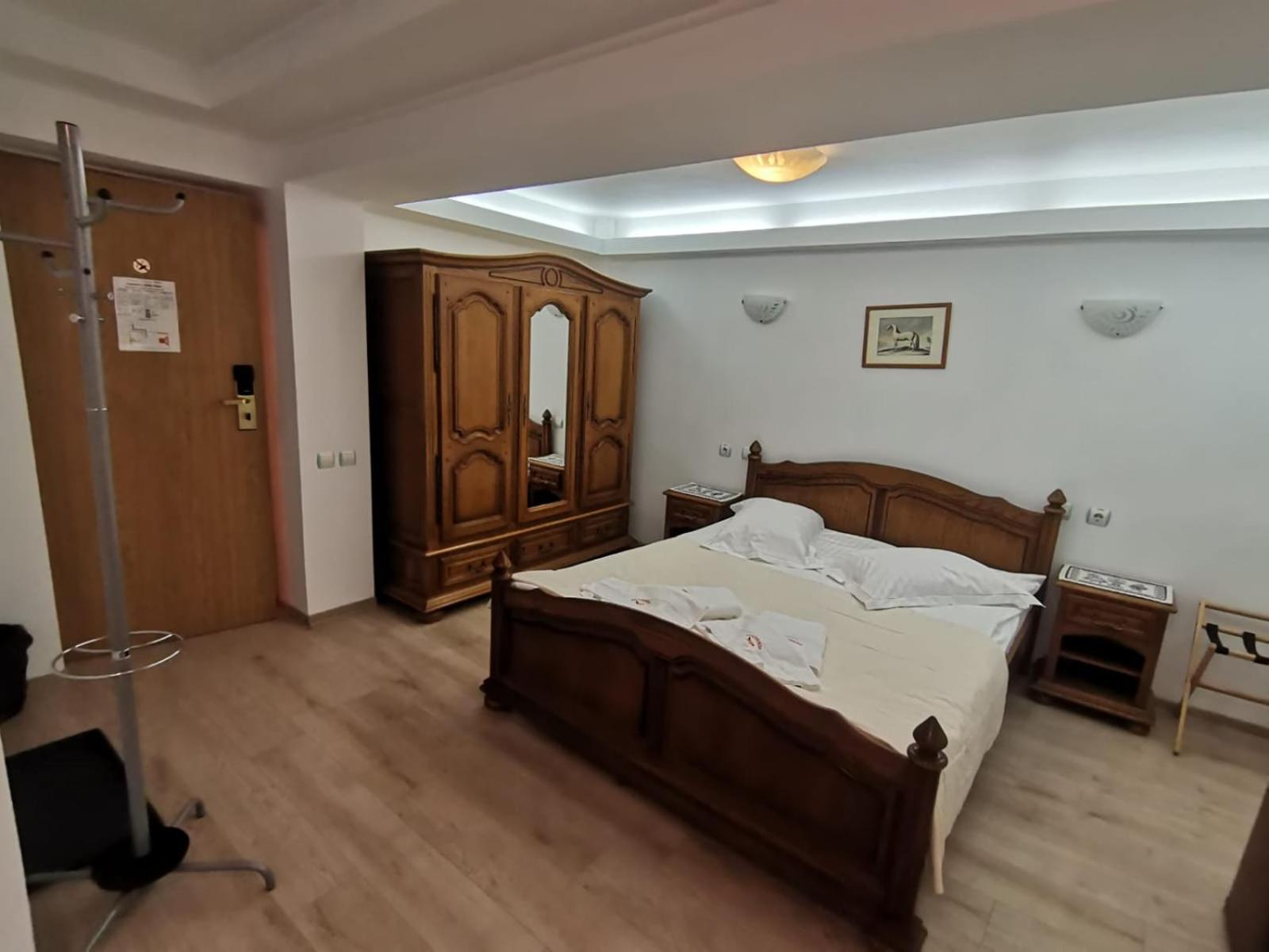 Double Room - Lower Ground Floor - Photo 1