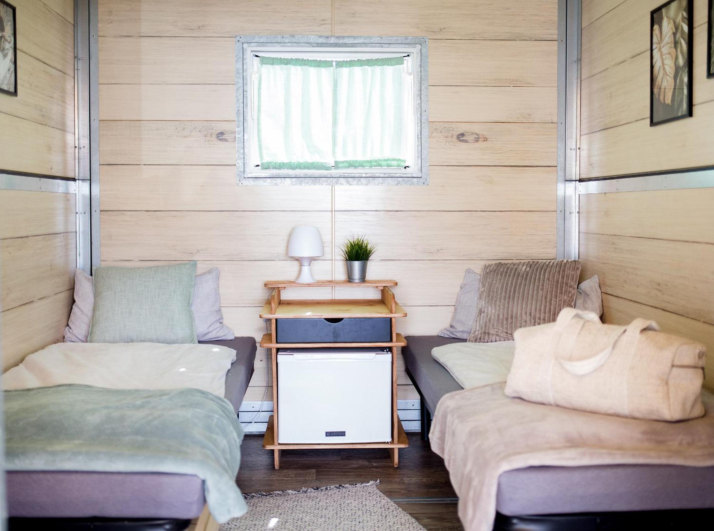 Double Room with Shared Bathroom photo 2