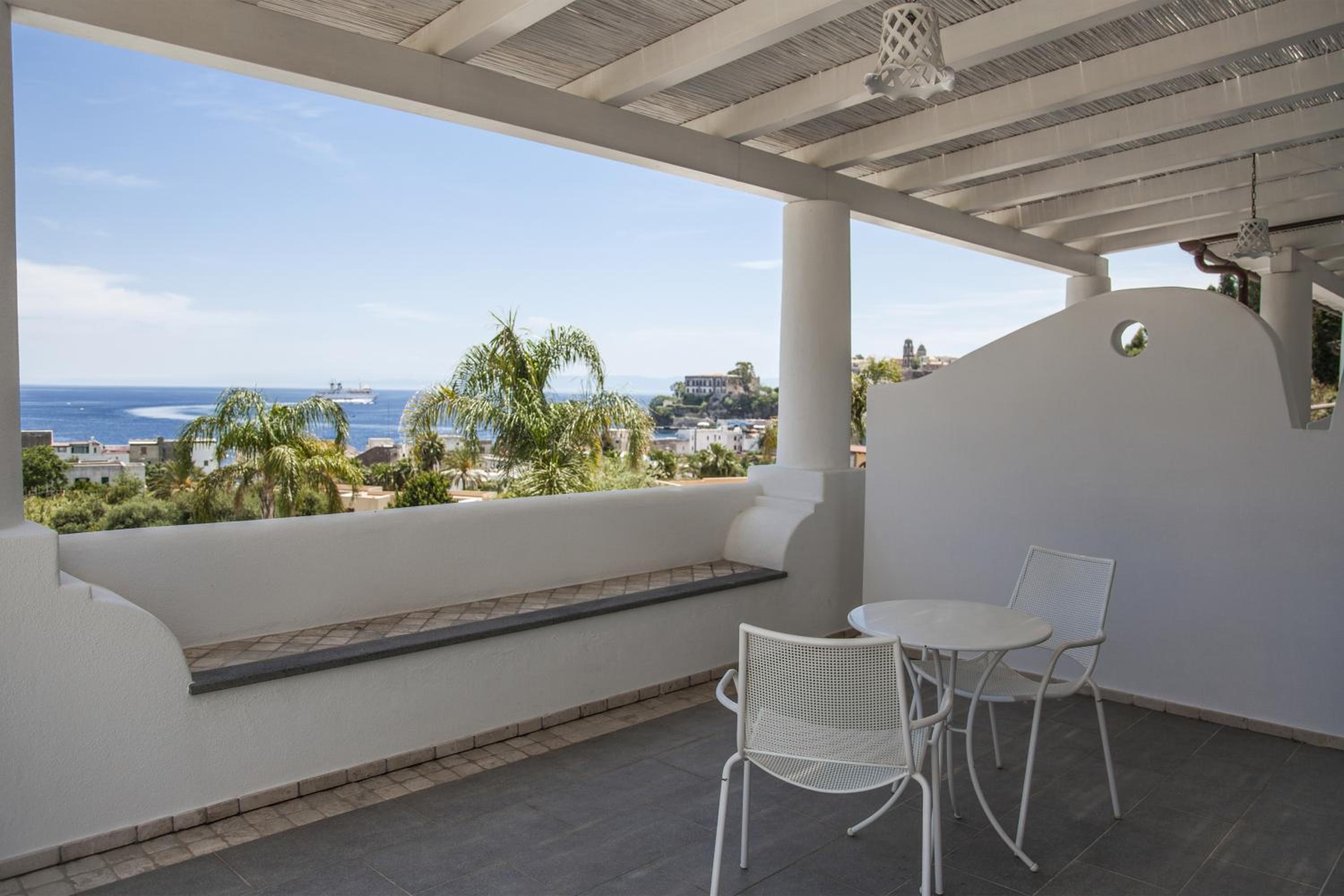 Superior Double with Sea View - Photo 4