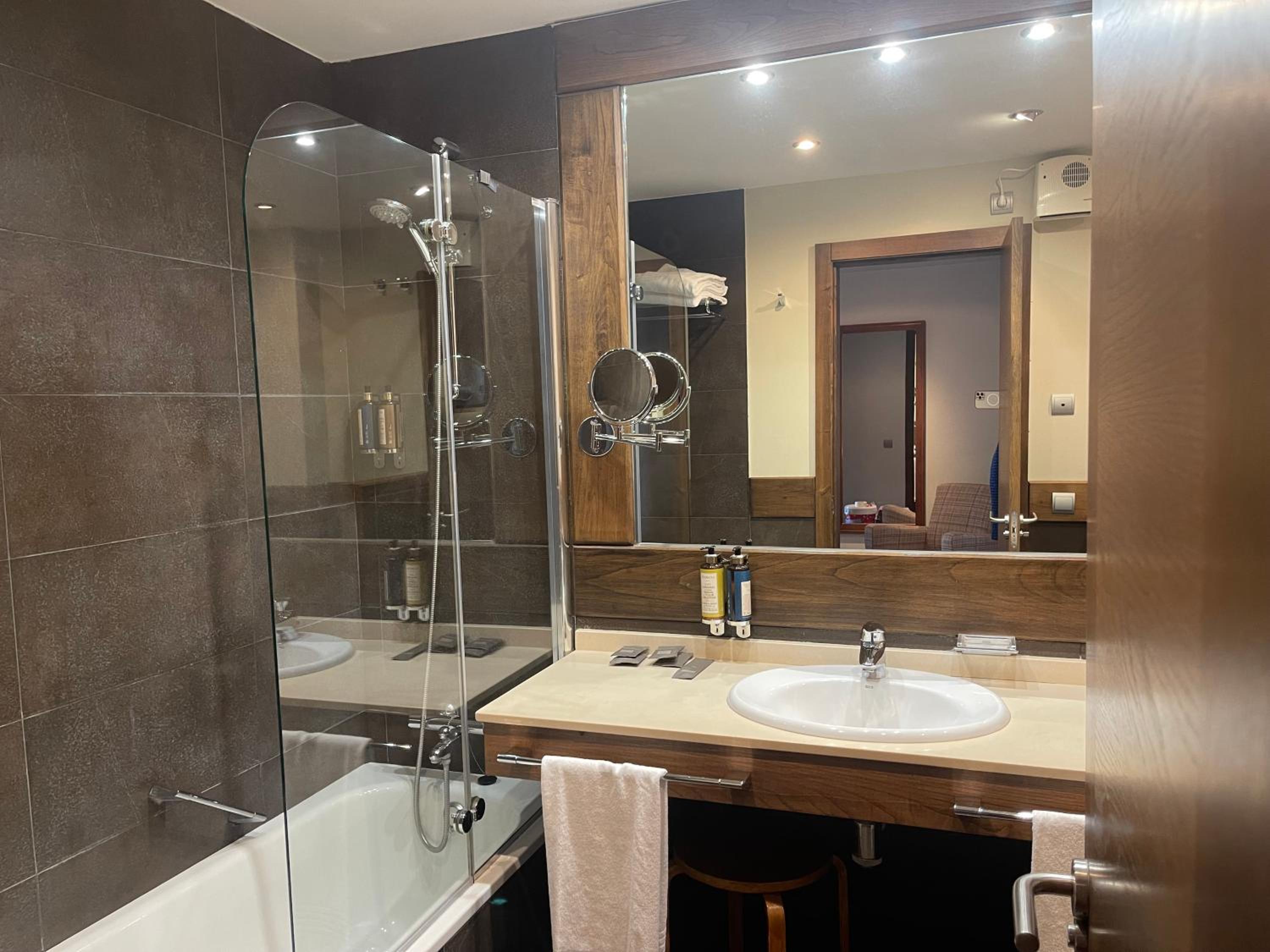 Superior Double Room with Panoramic View photo 2
