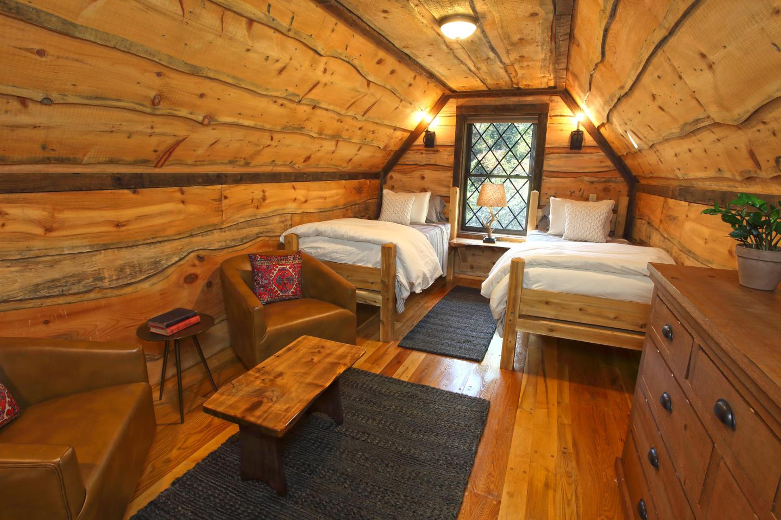 Two-Bedroom Chalet - Photo 1