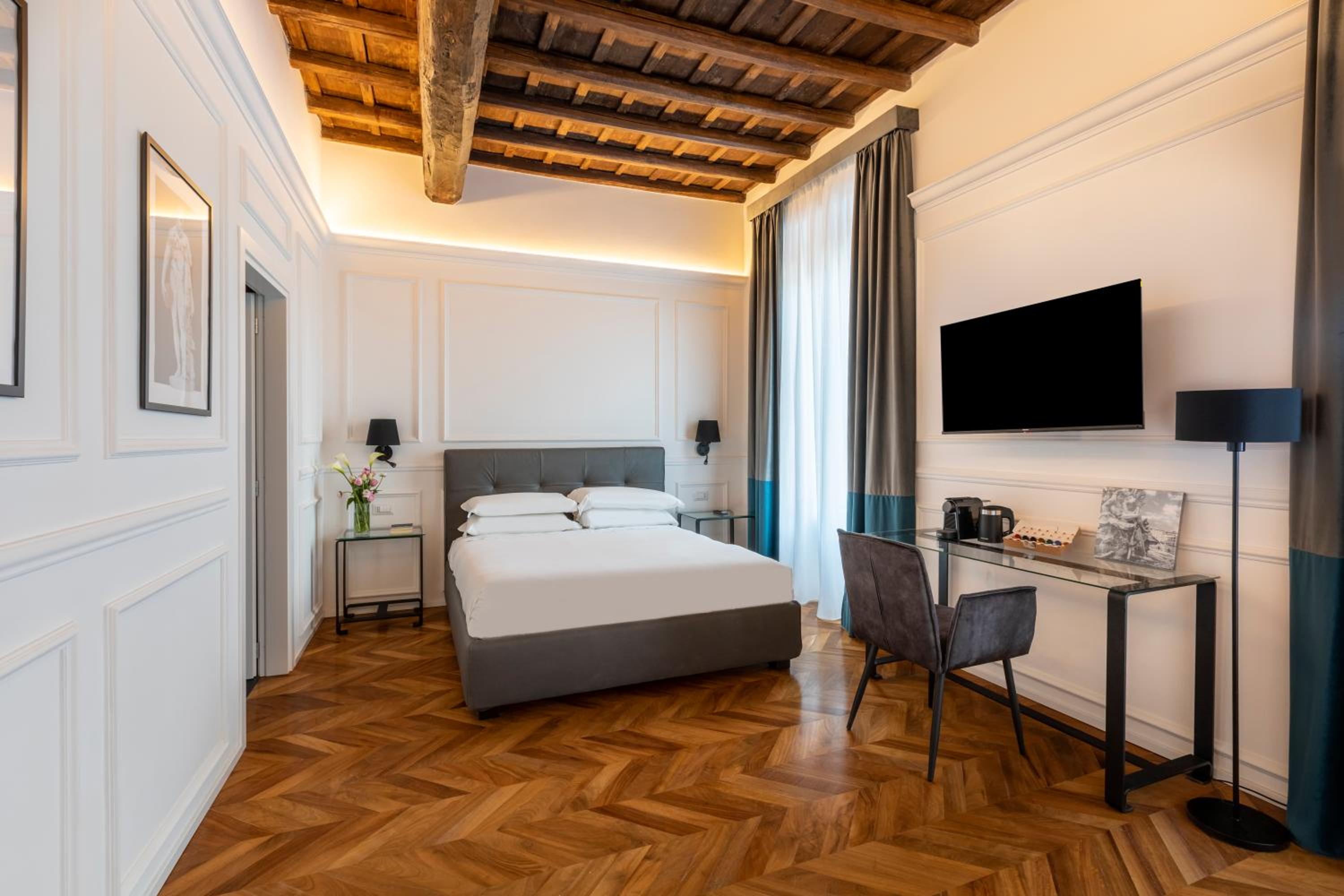 Superior Double Room photo 2