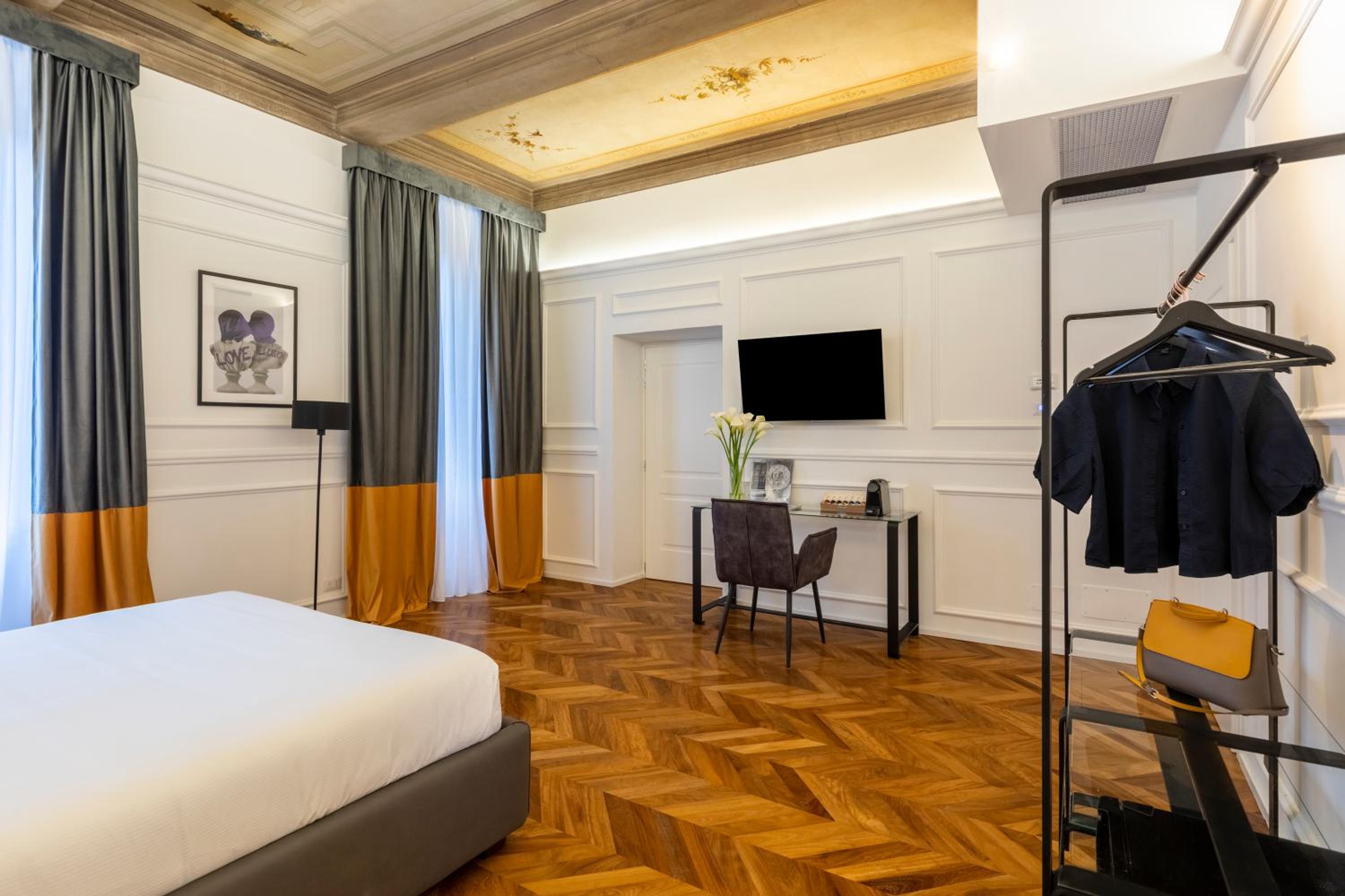 Deluxe Double Room photo 3