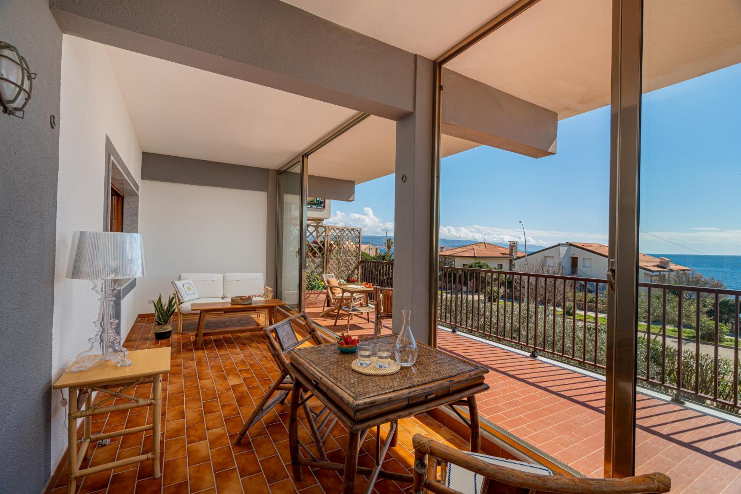 Apartment With Sea View photo 3