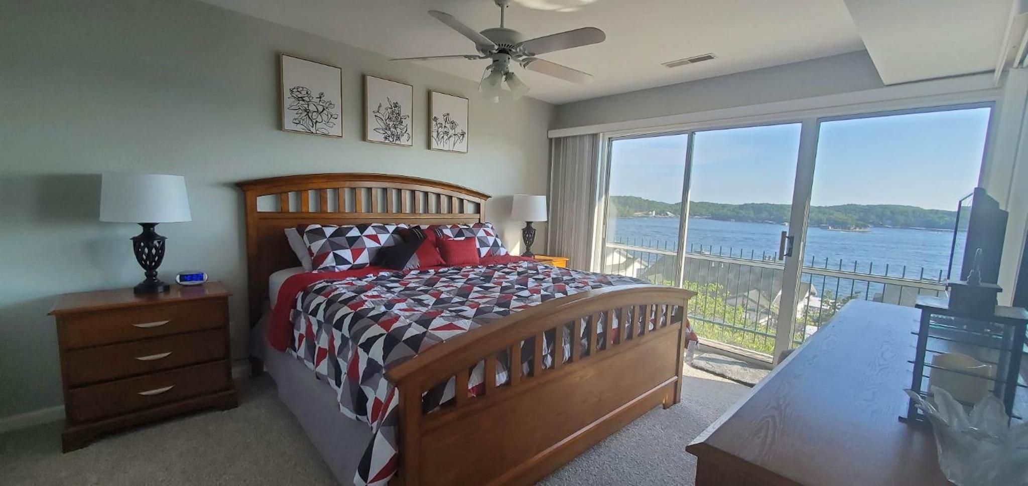 Three-Bedroom Villa photo 1