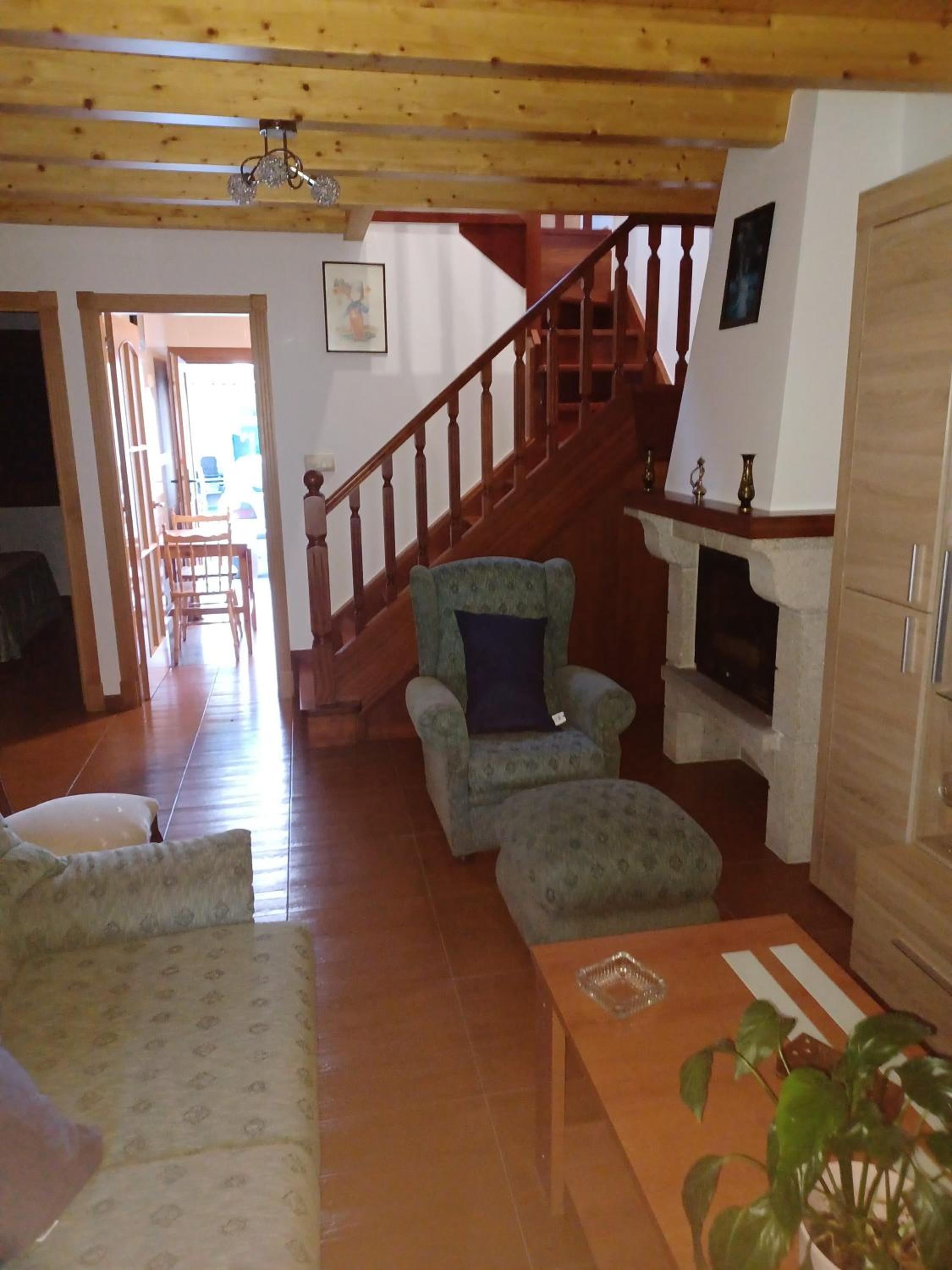Casa adosada de tres habitaciones