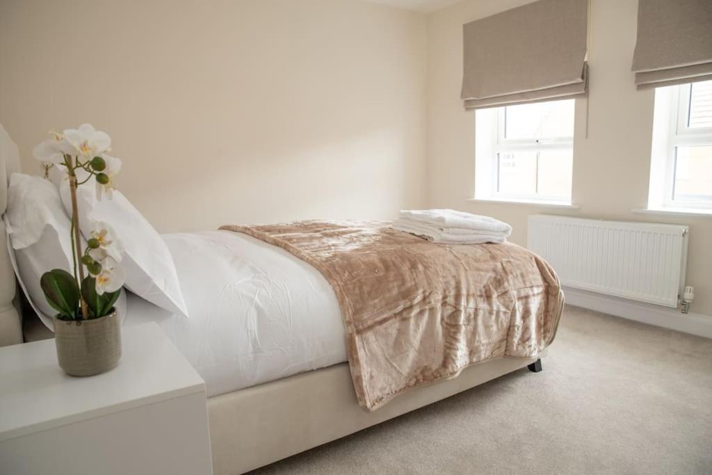 Four-Bedroom House photo 1