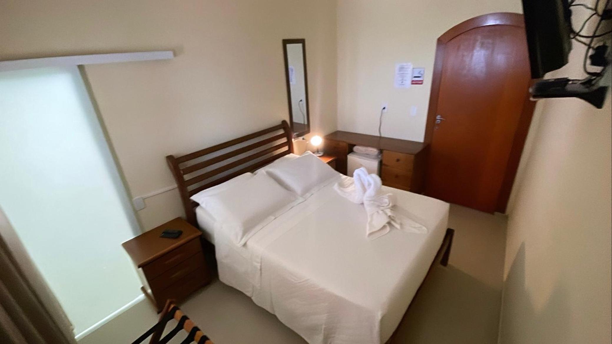 Double Room - Photo 6