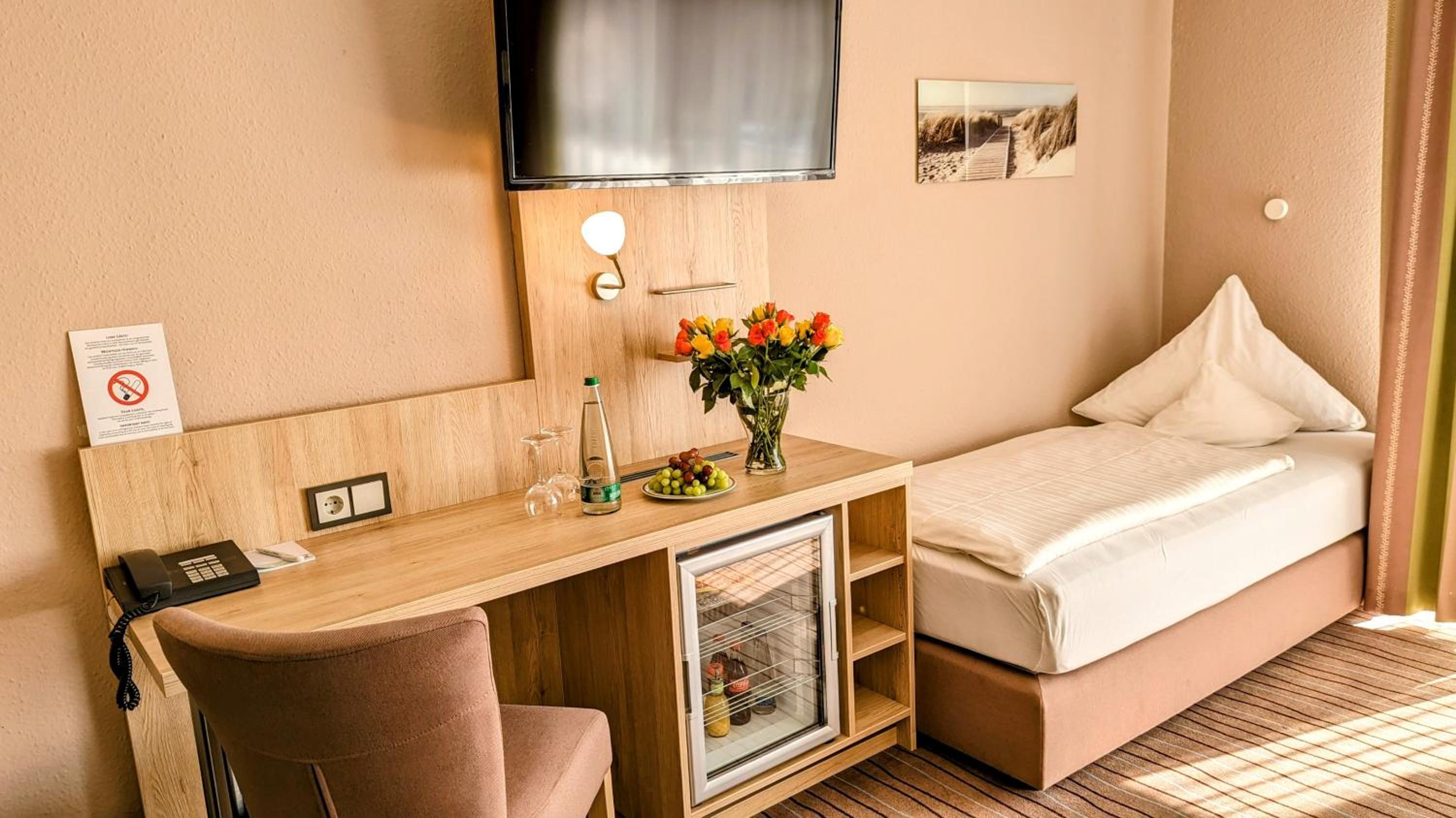 Triple Room - Photo 9