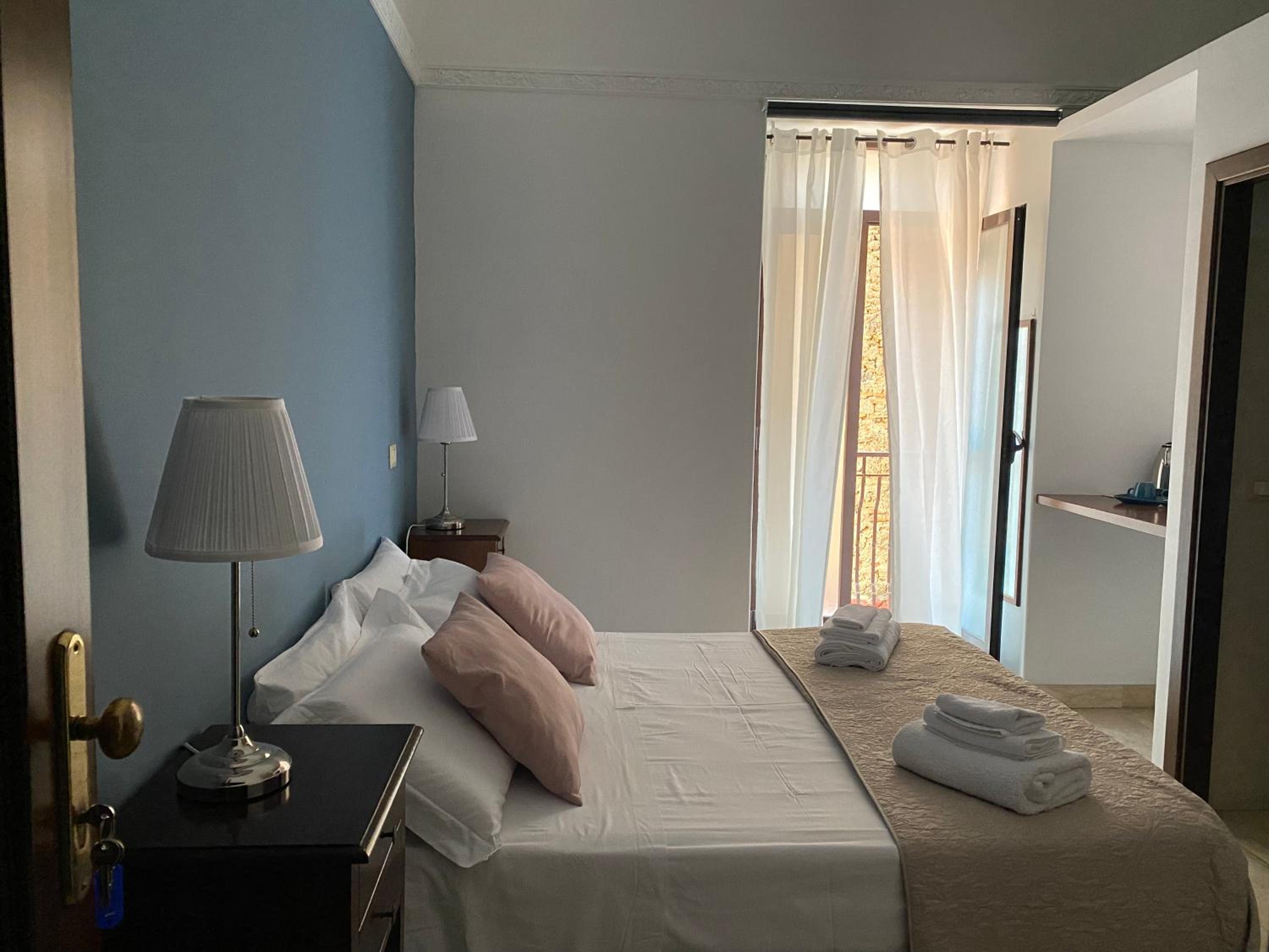 Double Room with Private Bathroom