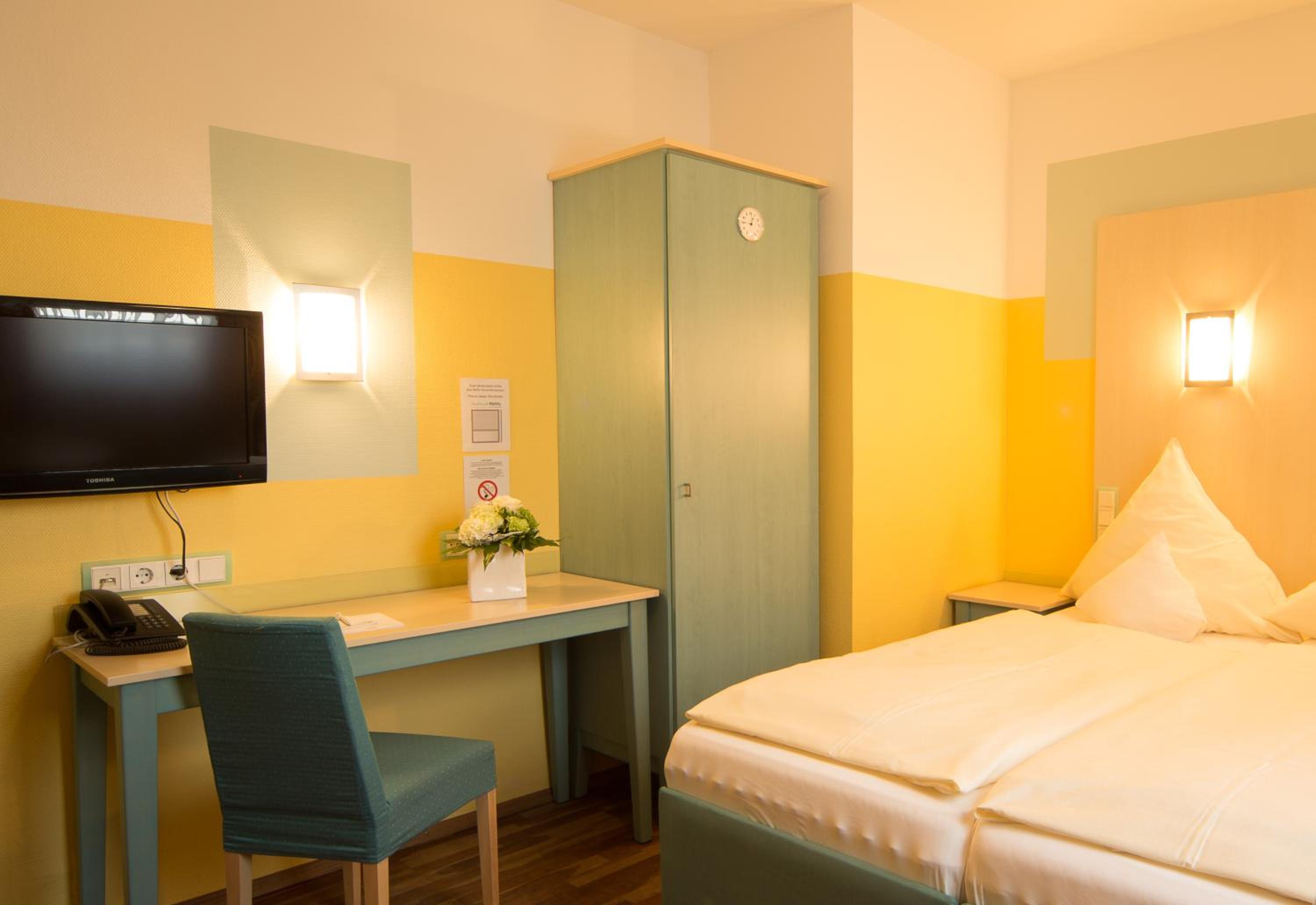 Quadruple Room - Photo 3