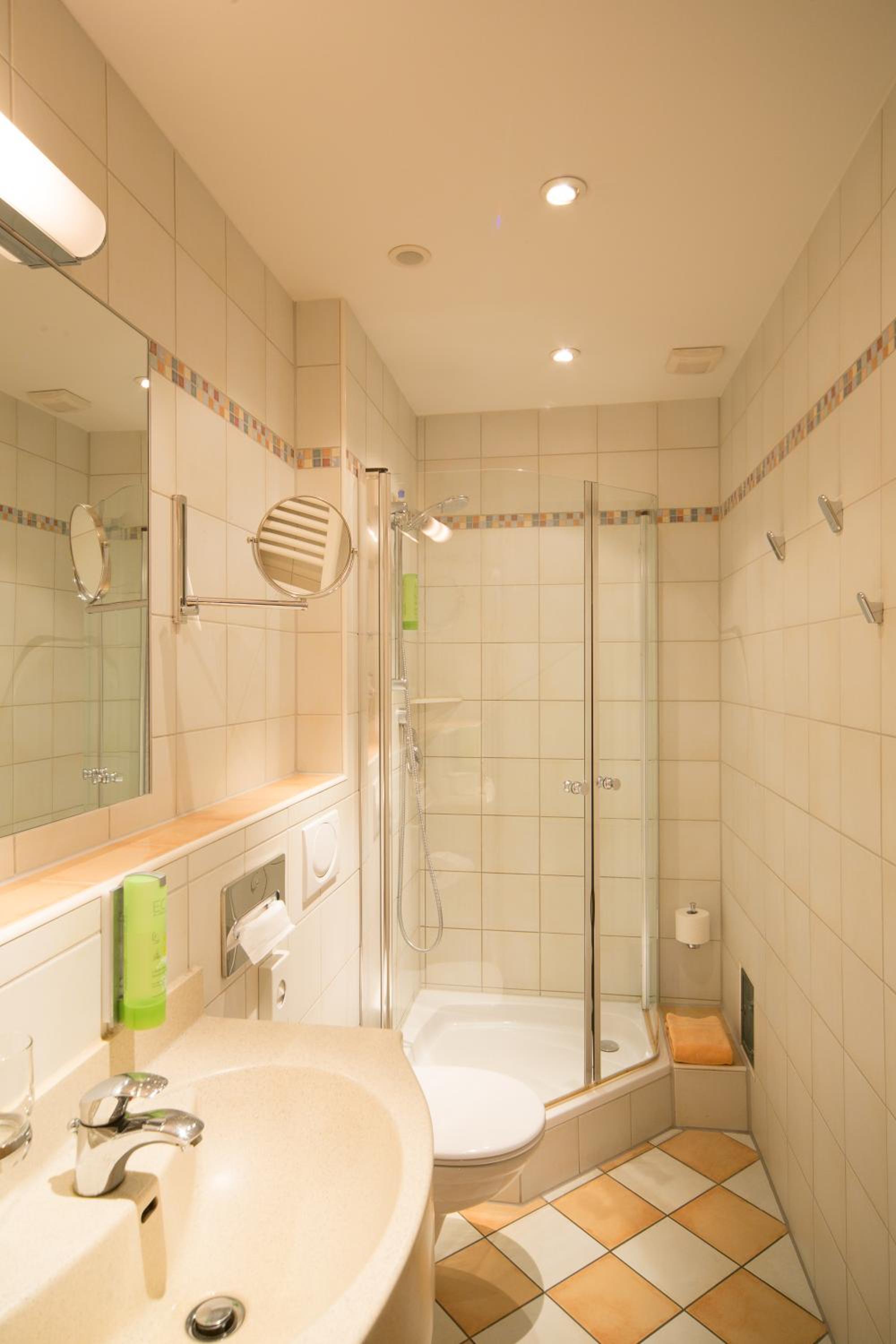 Quadruple Room - Photo 4