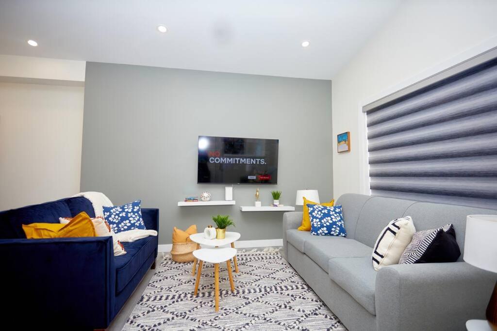 Three-Bedroom Apartment photo 1