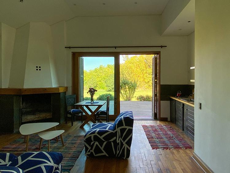 One-Bedroom House photo 1