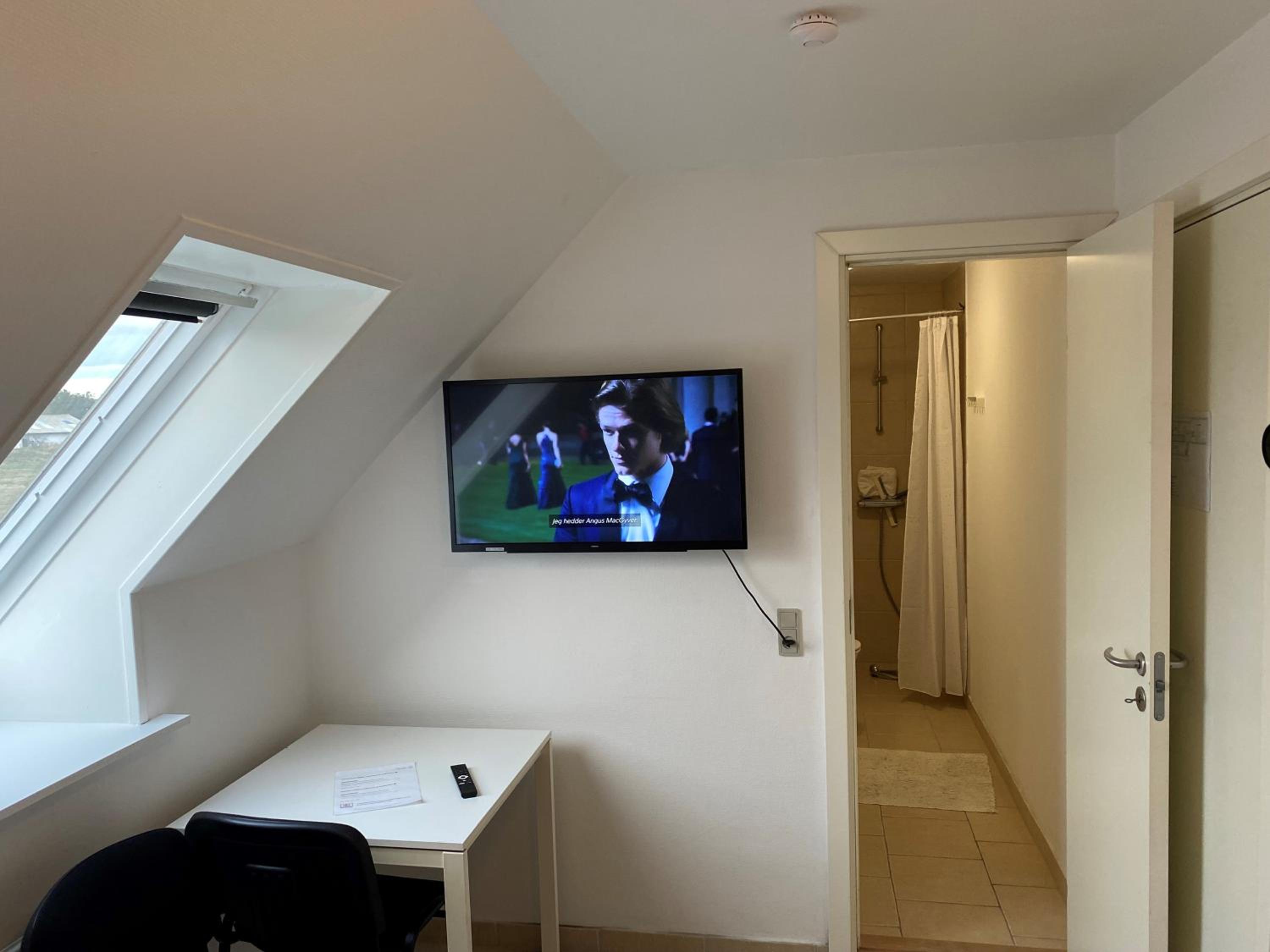 Budget Twin Room photo 1