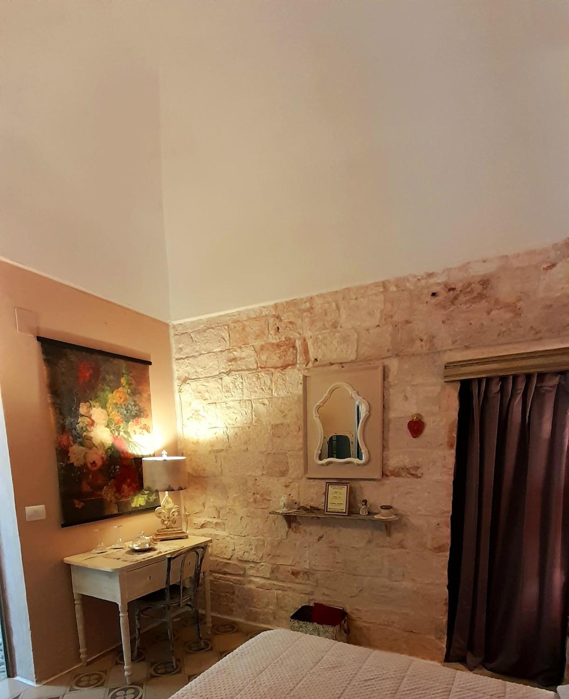 Double Room - Photo 7