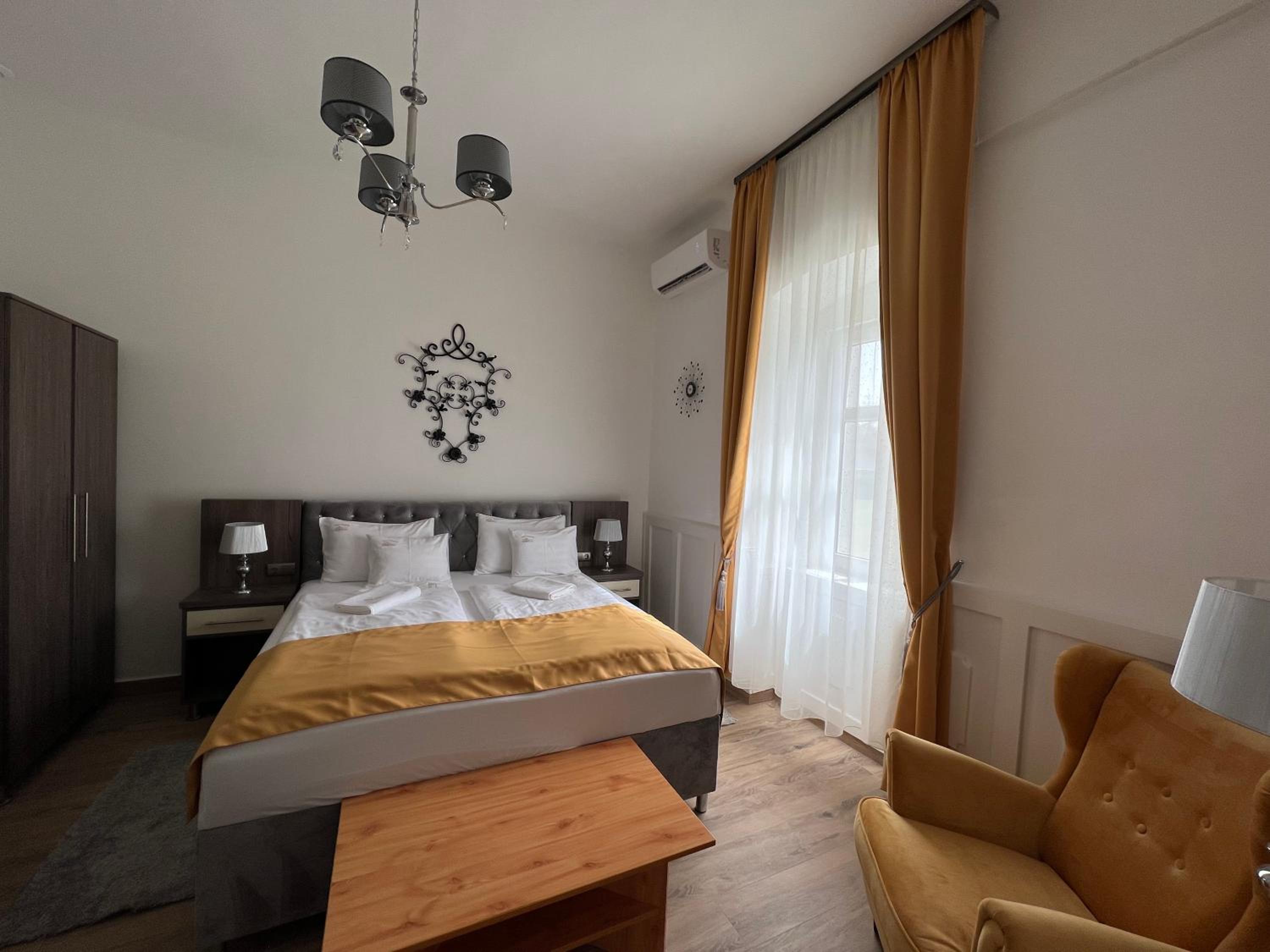 Standard Queen Room - Photo 3