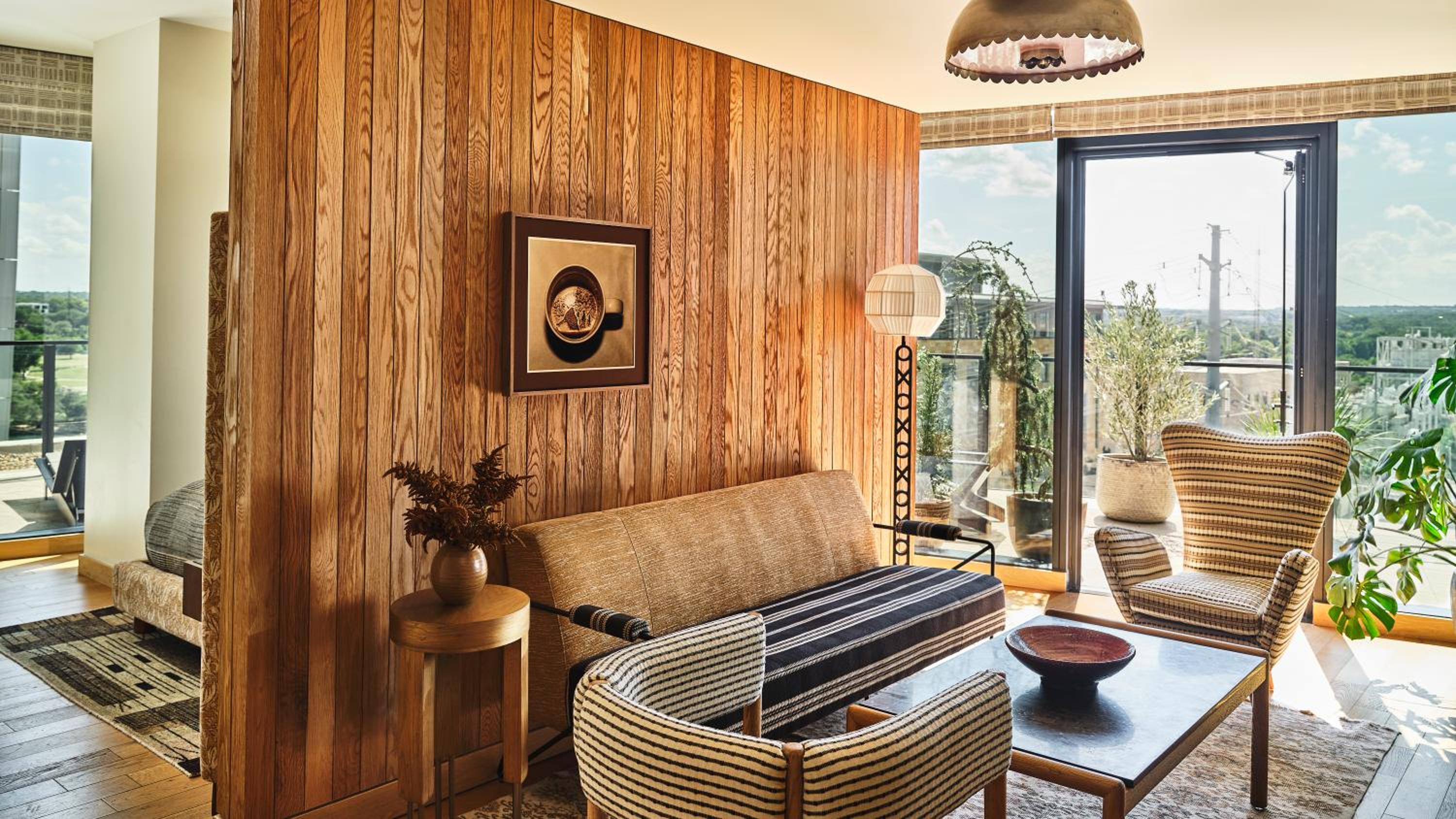 Premier Suite (Non Smoking) (Accessible)