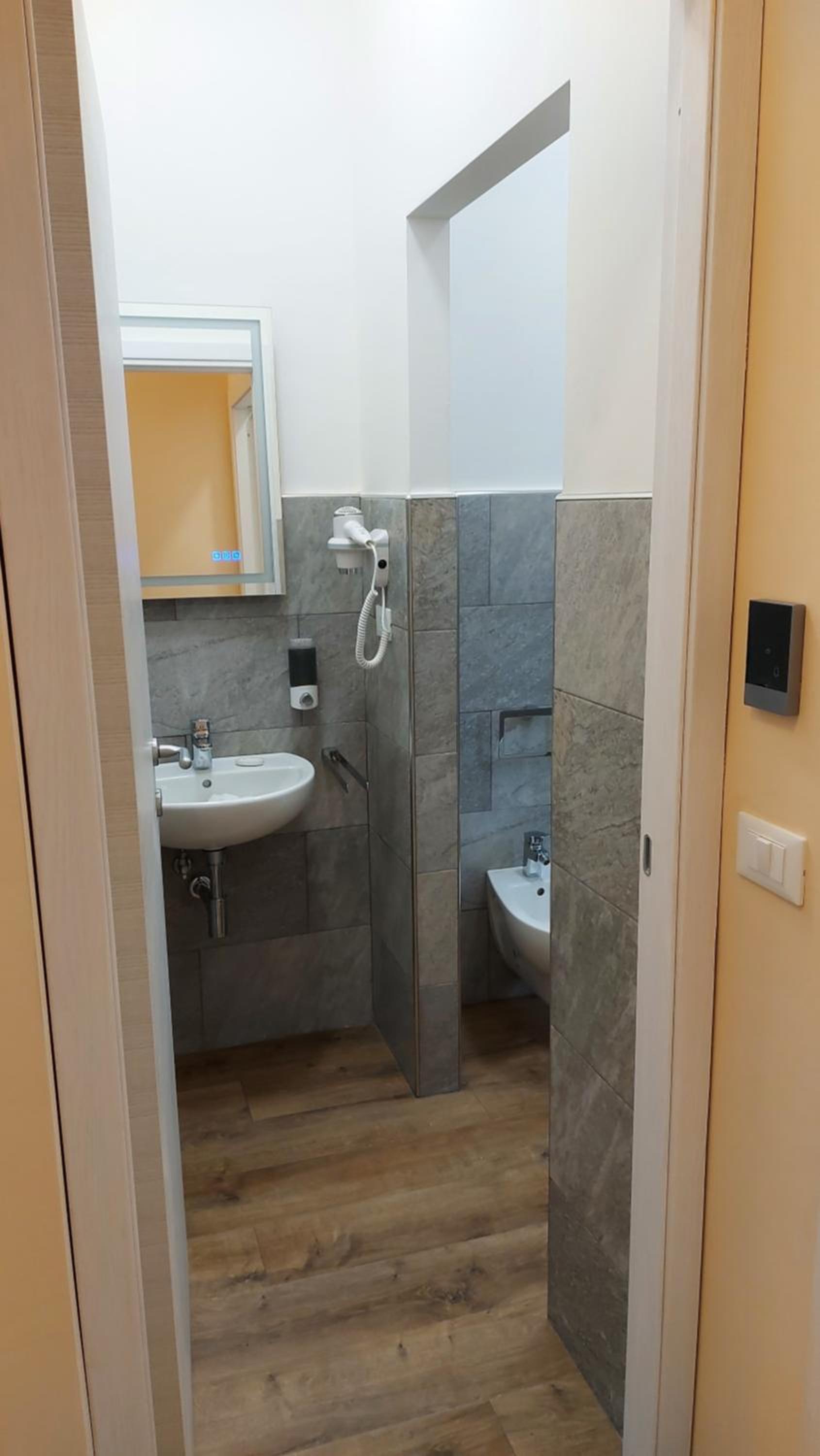 Family Suite - Photo 8