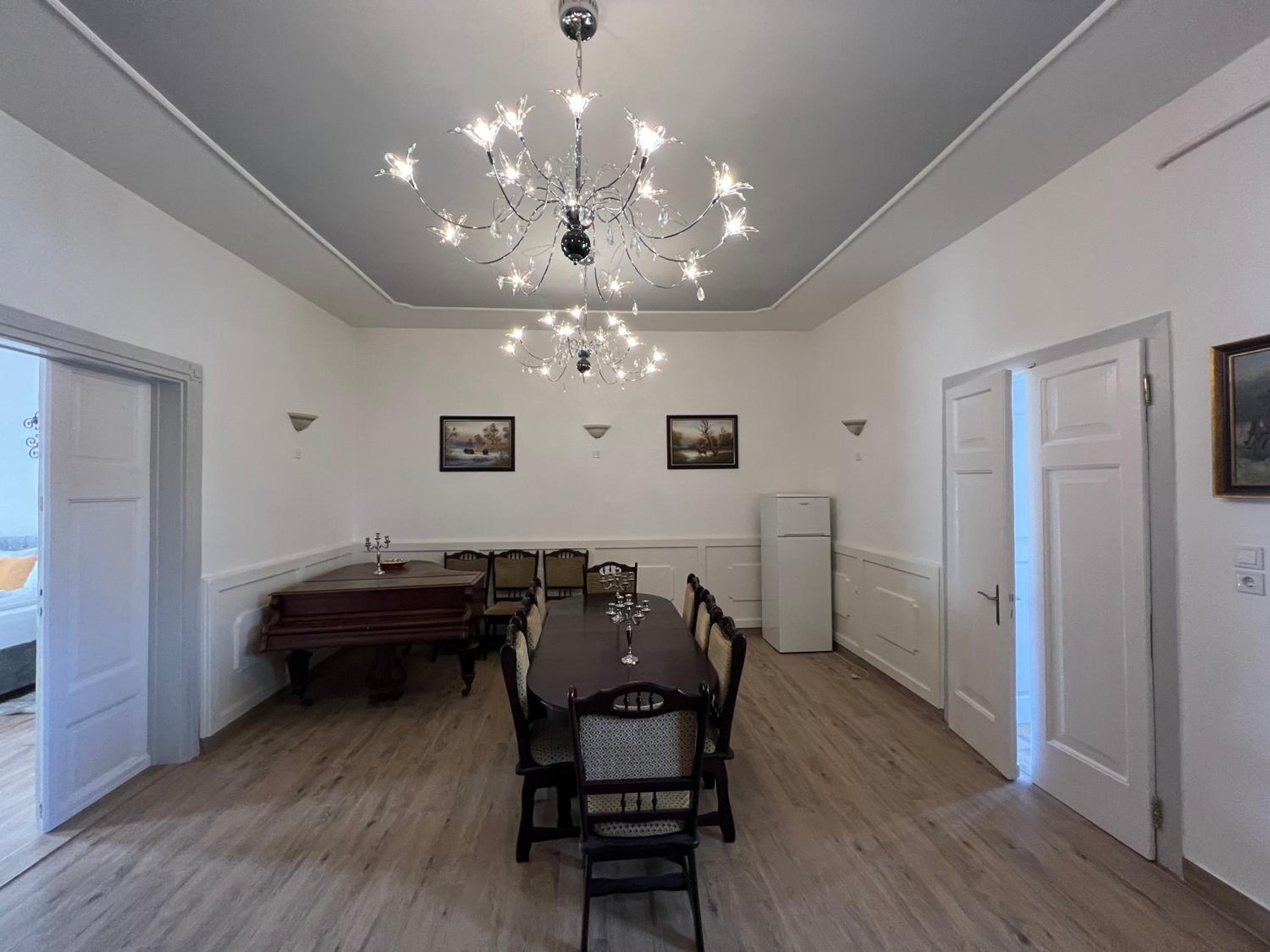 Family Room with Bathroom - Photo 5