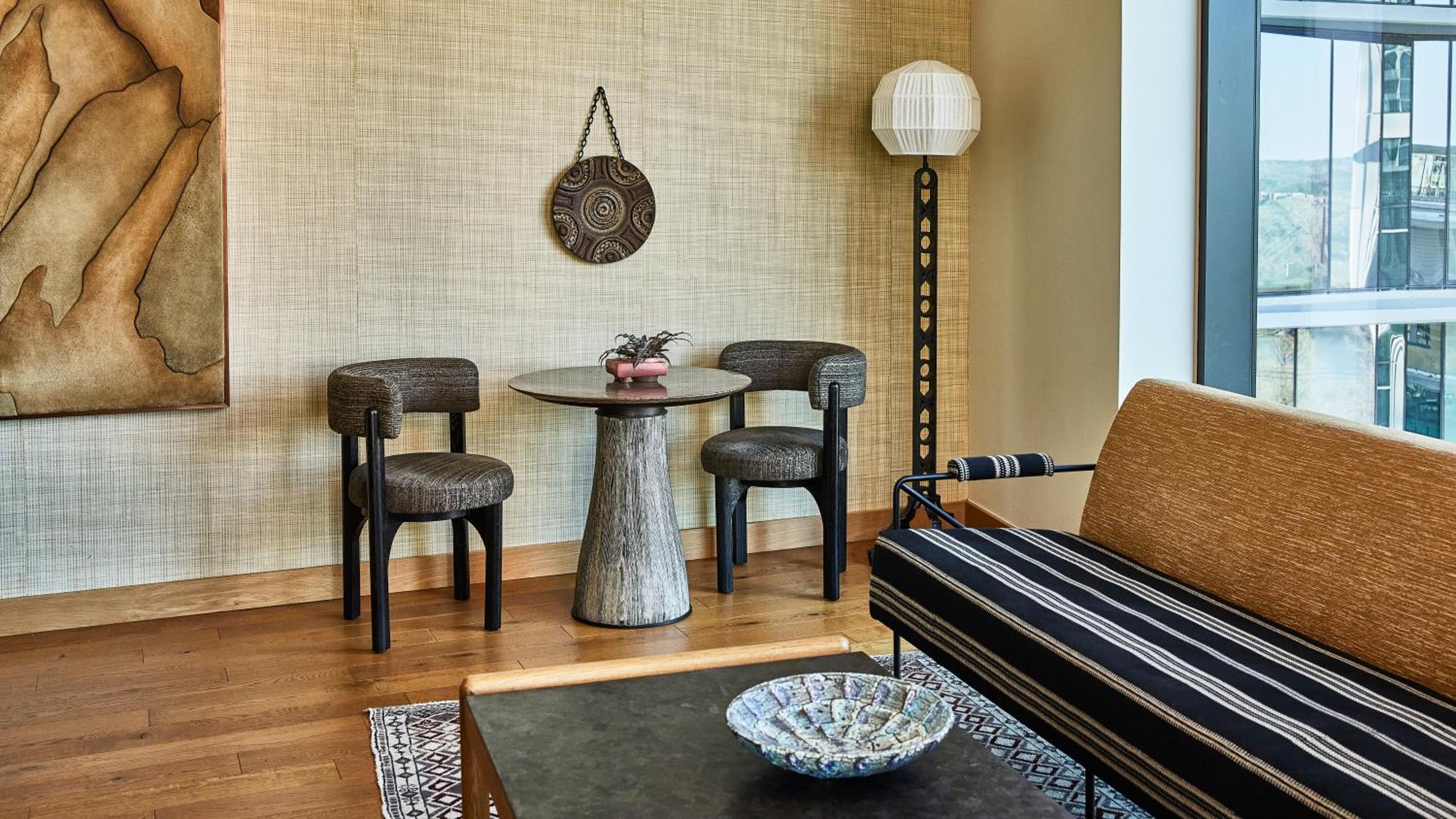 Deluxe Suite - Photo 1