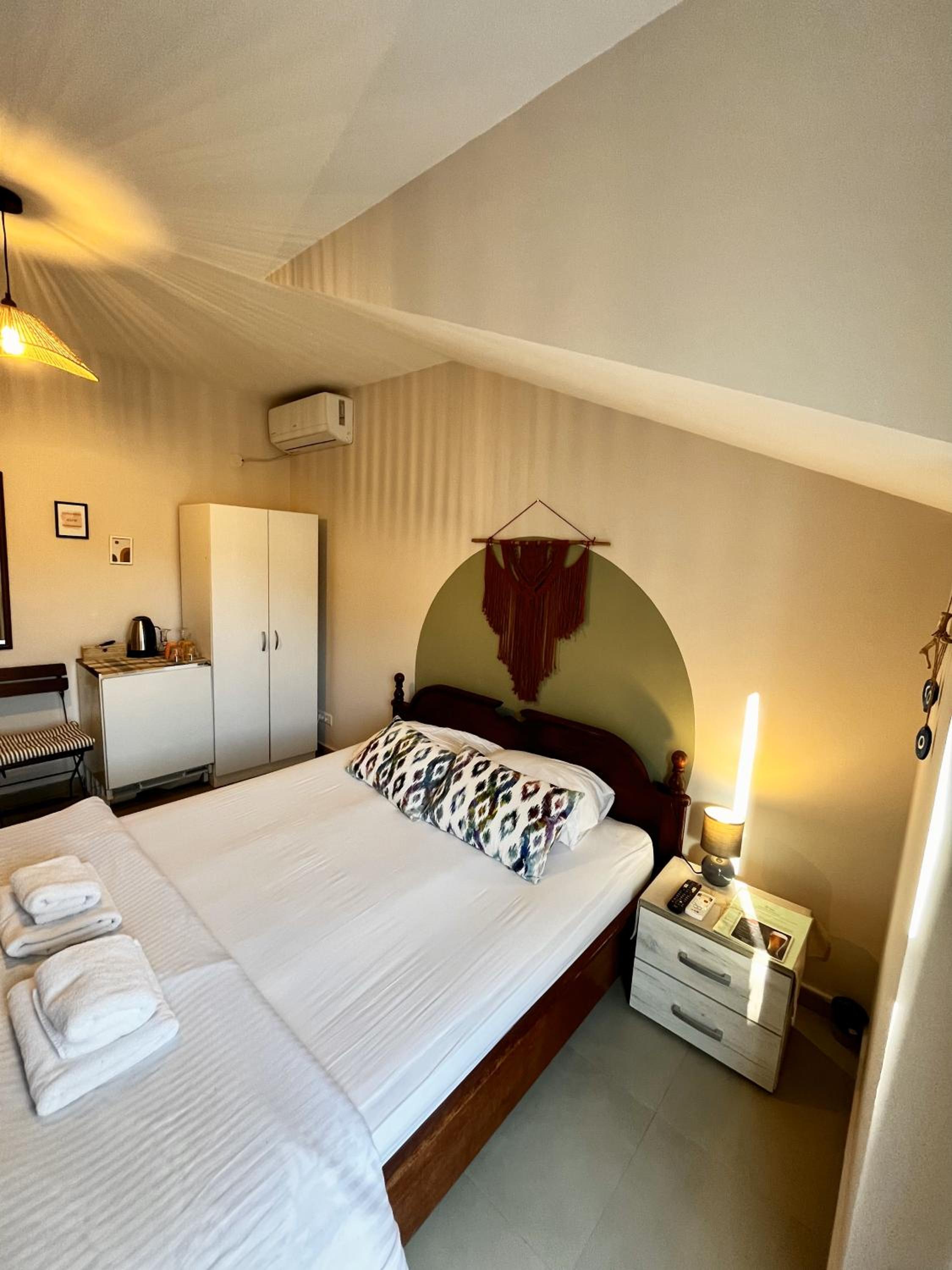 Comfort Double Room with Balcony - Photo 1