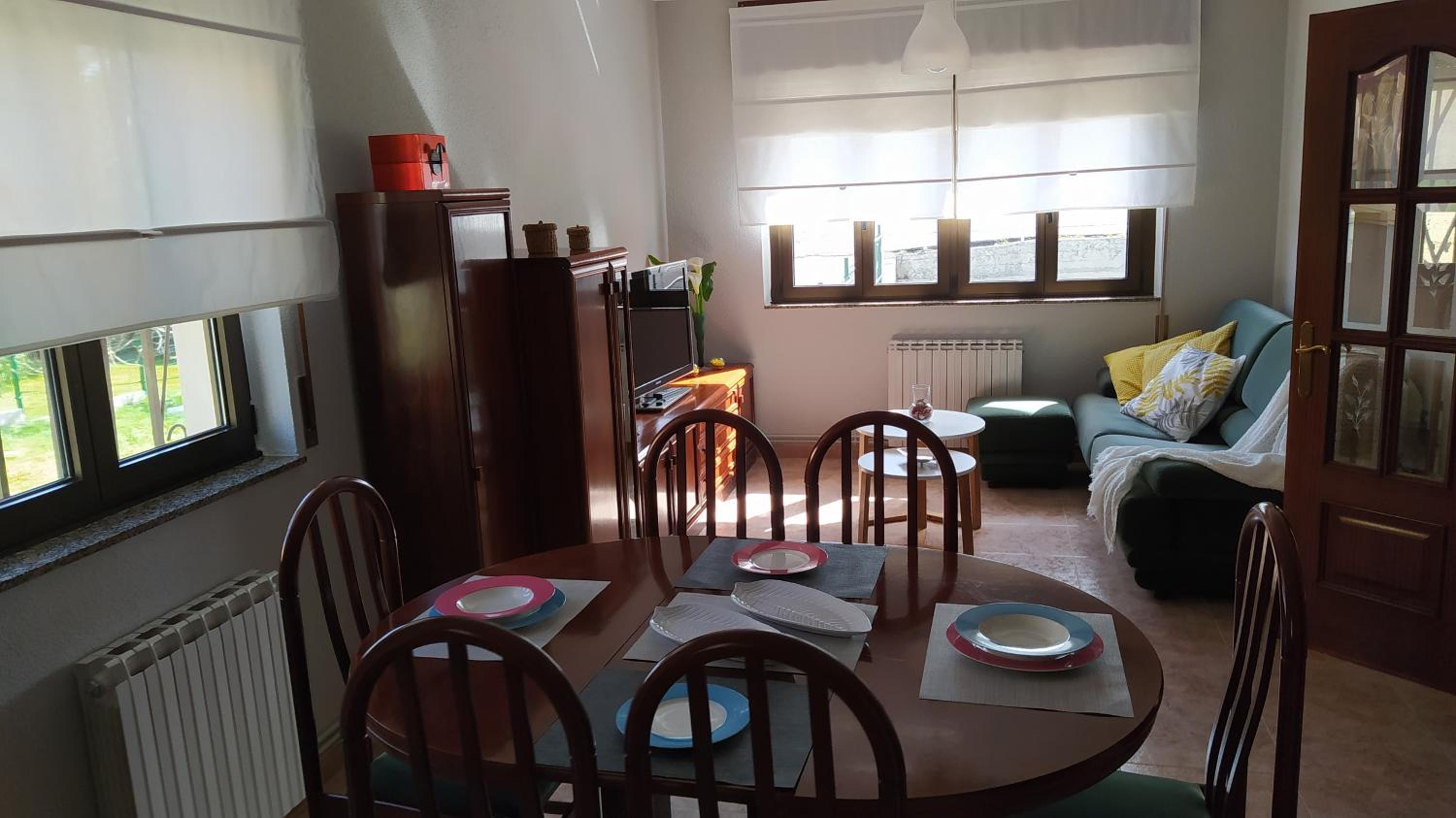 Three-Bedroom House photo 2