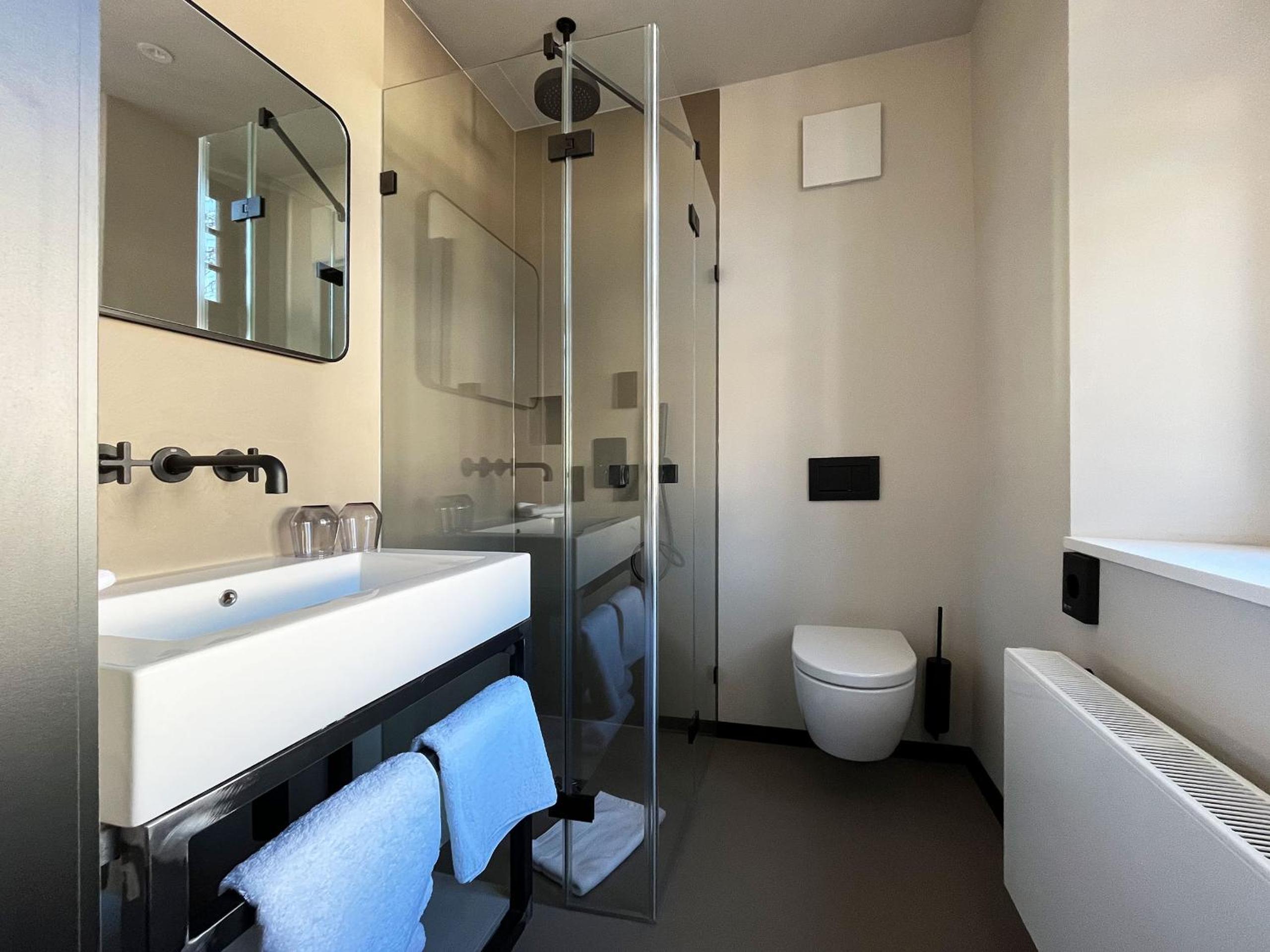 Small Double Room photo 2