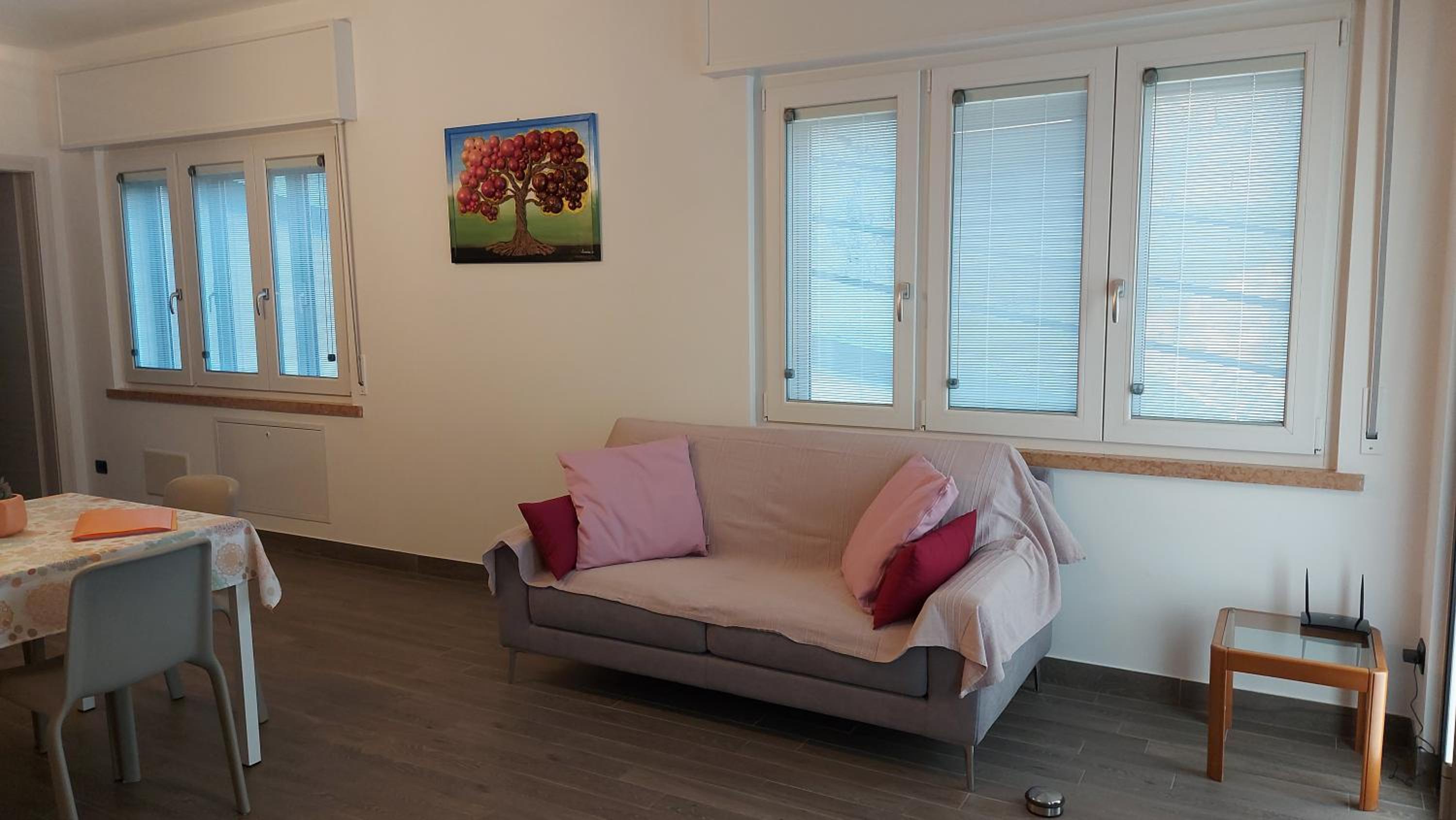 Apartment with Balcony photo 2