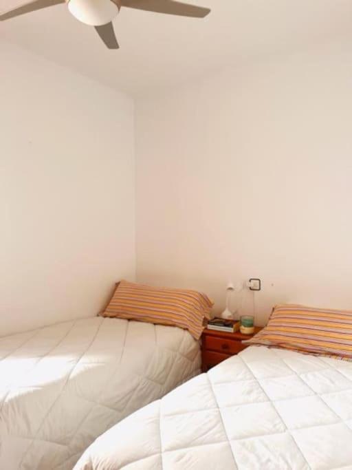 Casa de cuatro habitaciones