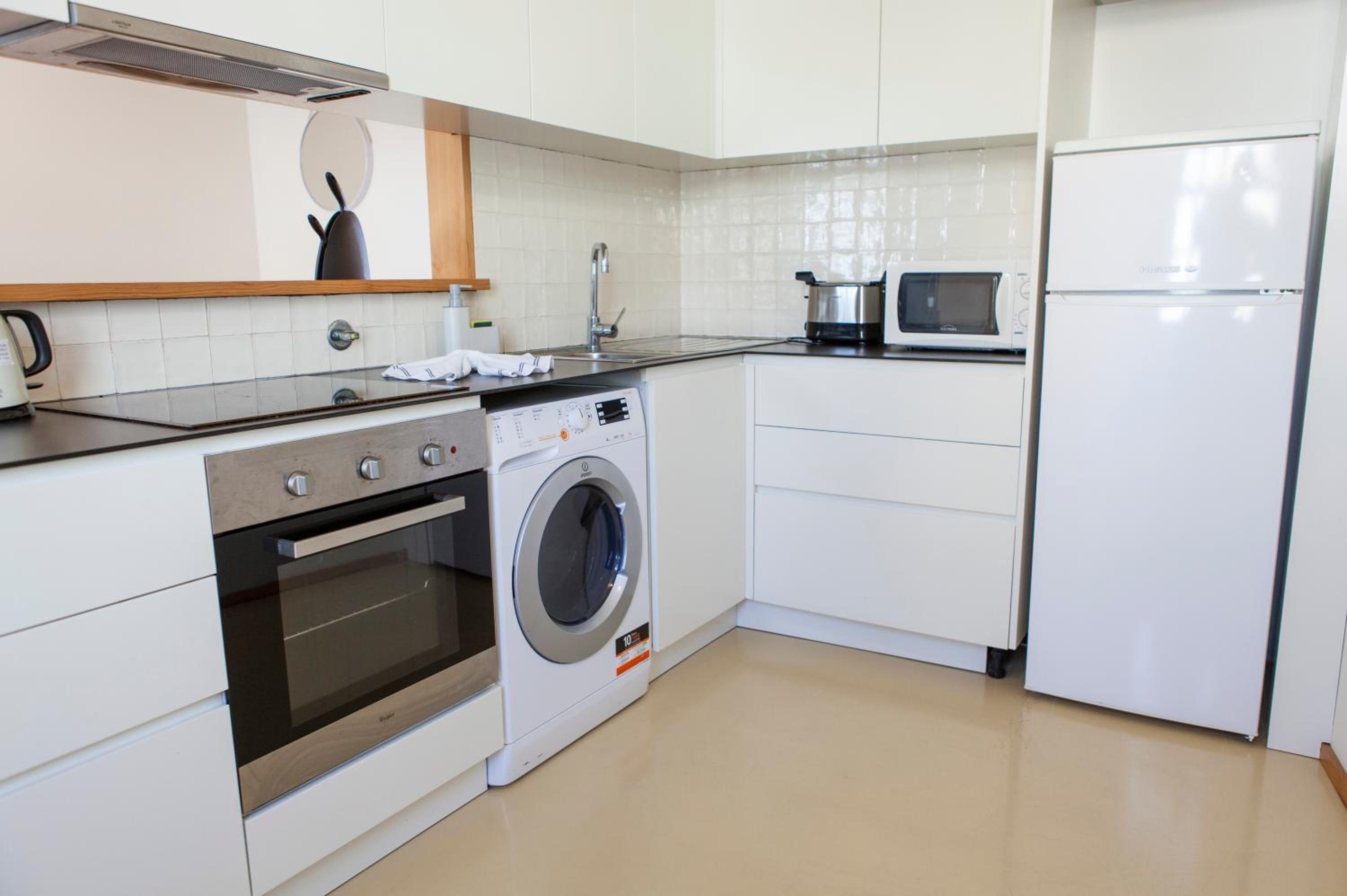 Two-Bedroom Apartment - Photo 7