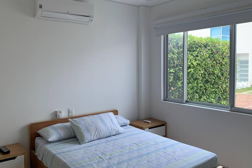 Three-Bedroom House photo 1