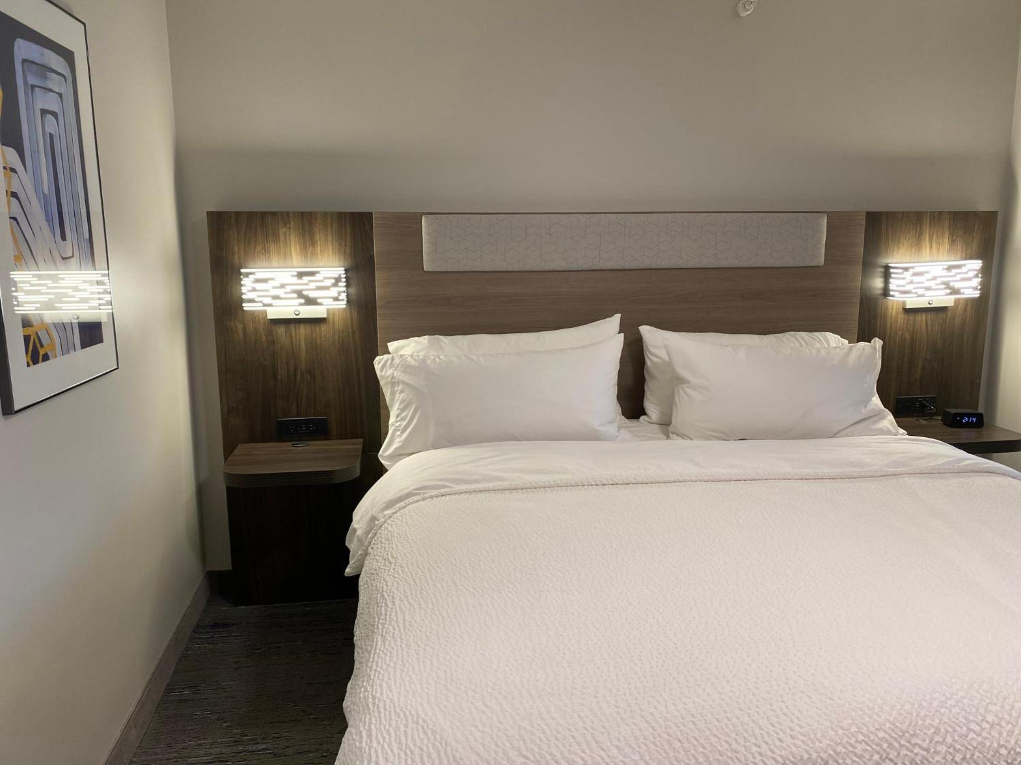 Standard Room - Photo 10