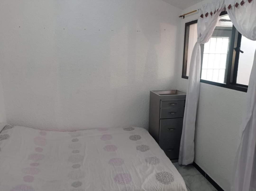 Economy Single Room