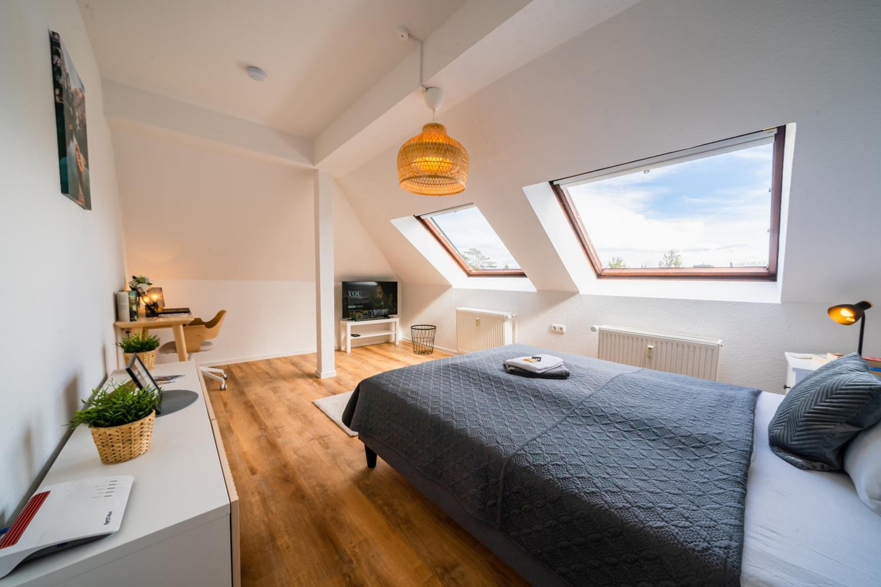 Studio Apartment photo 1