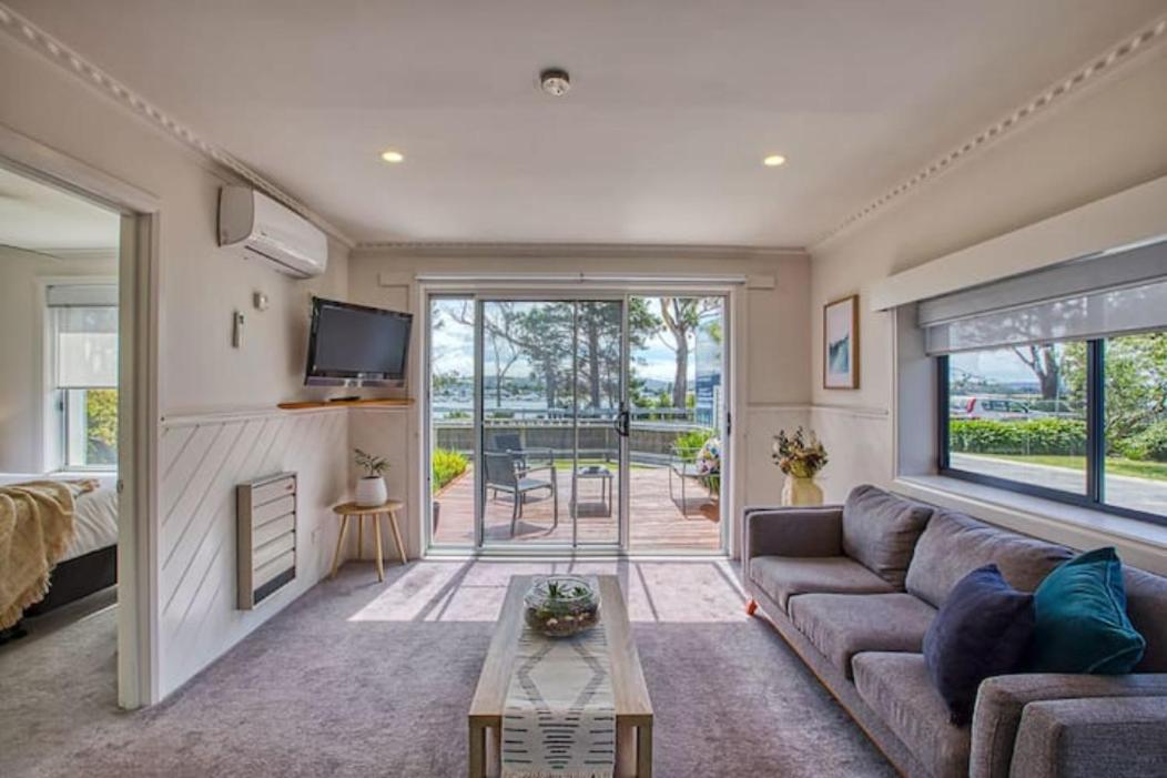 King Room with Sea View - Photo 4