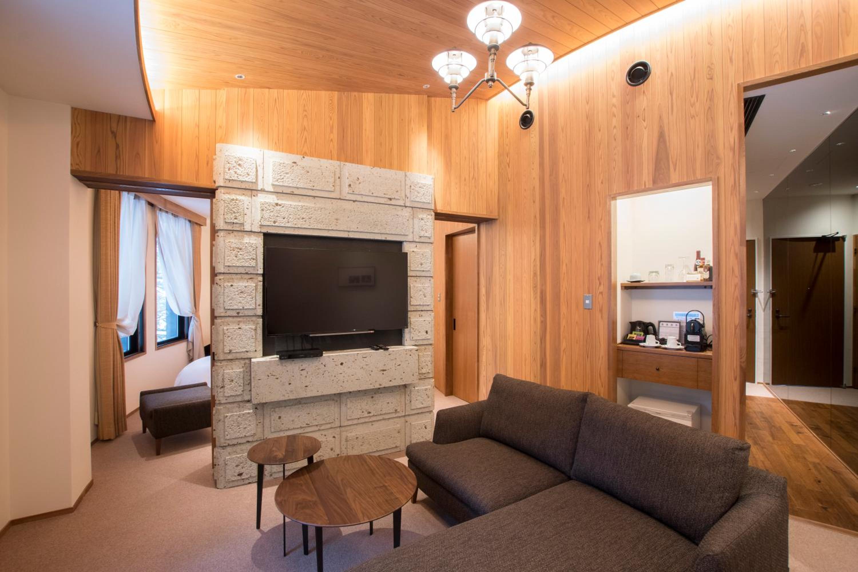 Deluxe Suite photo 1