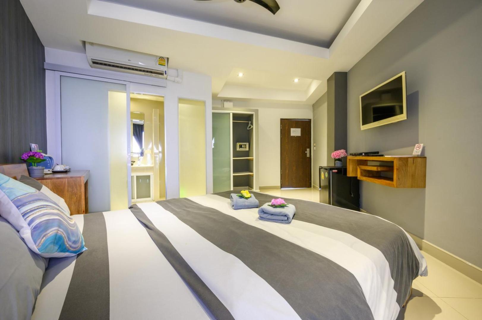 Standard Double Room - Photo 4