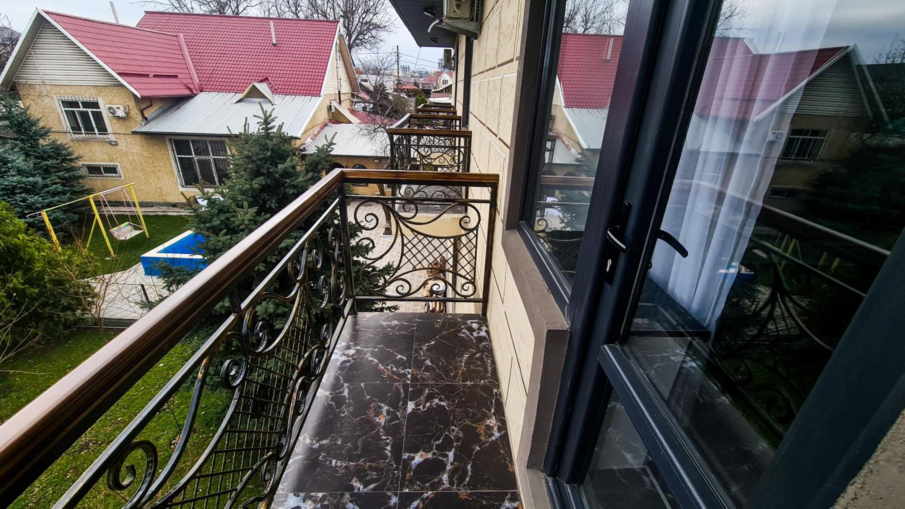 Double Room with Balcony photo 3
