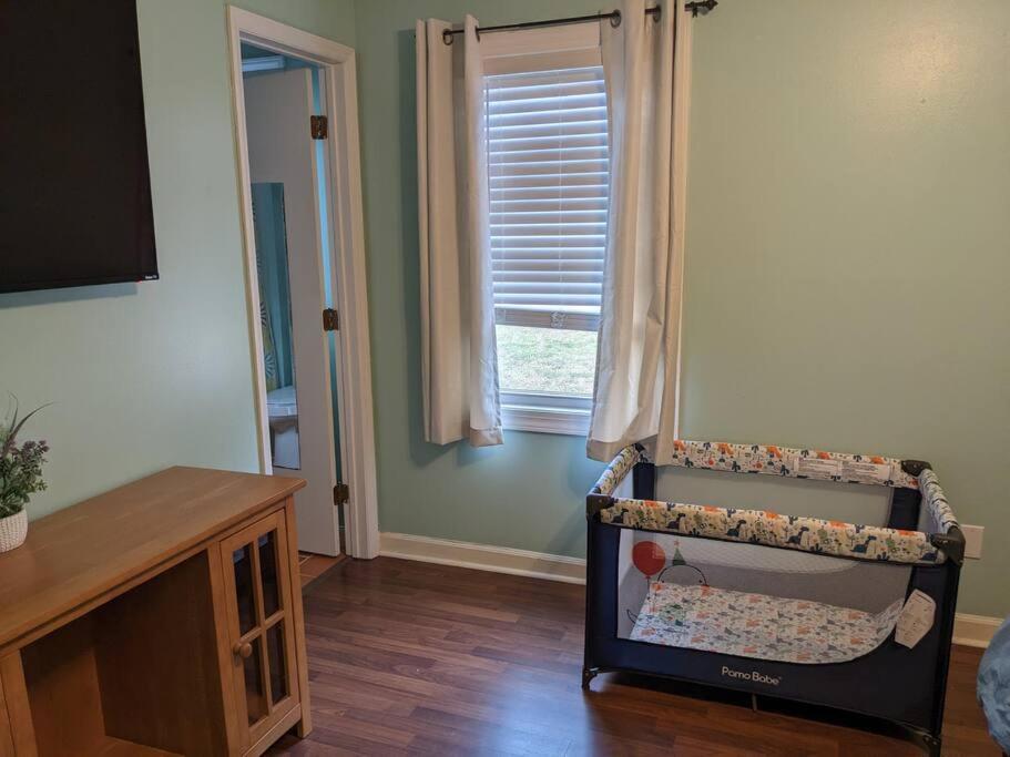 Three-Bedroom House photo 1
