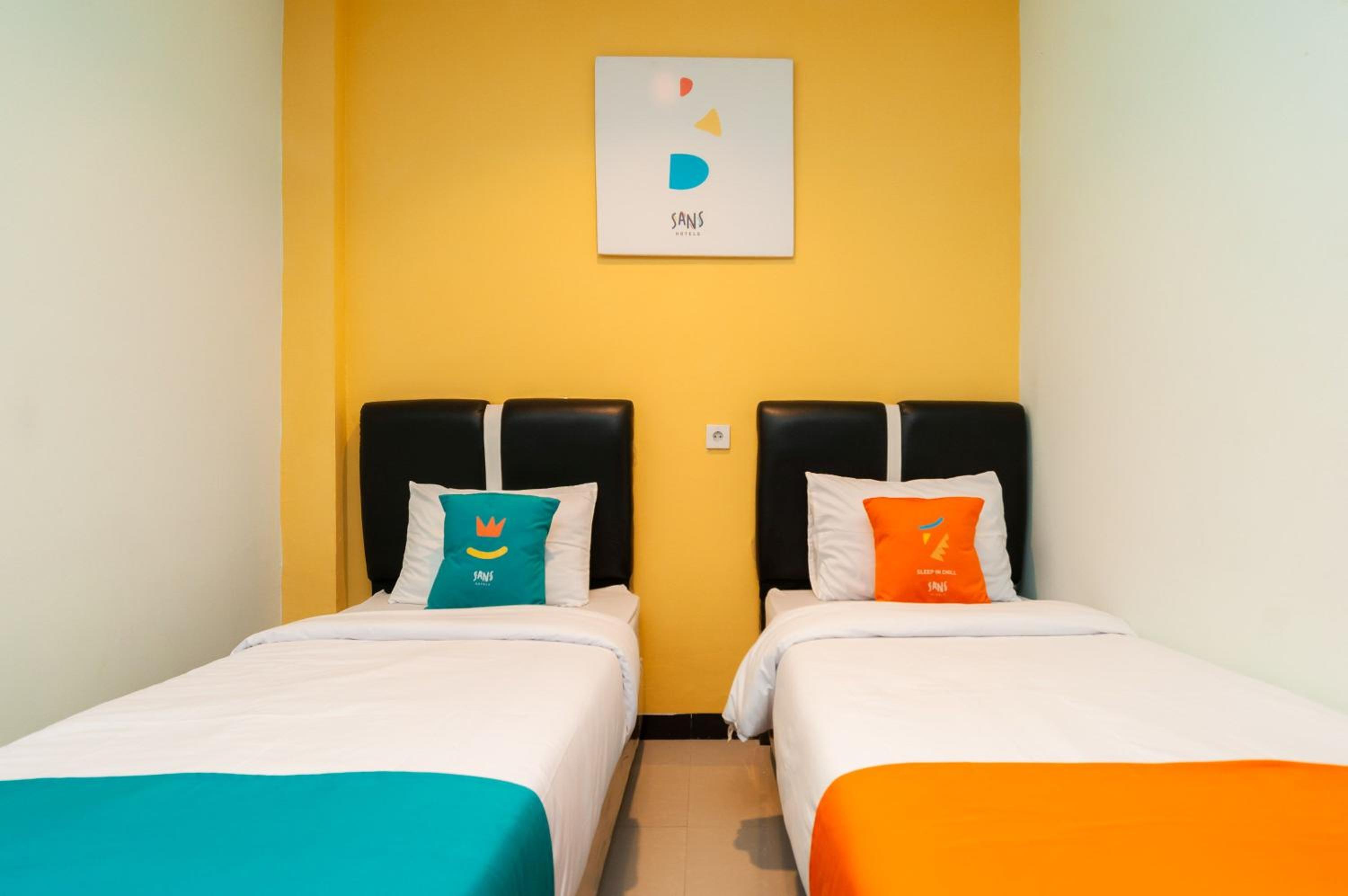 Twin Room - Photo 5