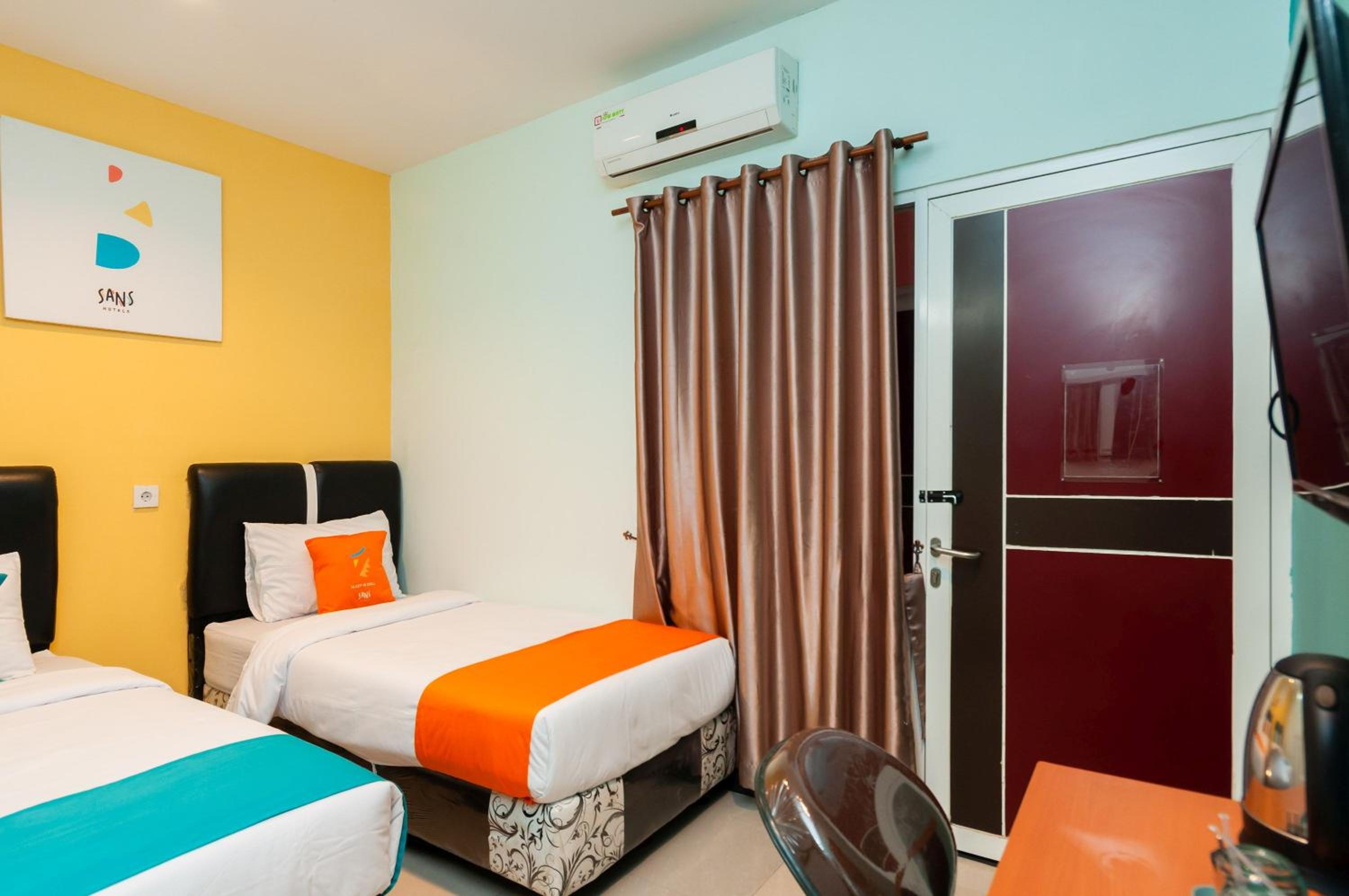 Twin Room - Photo 3