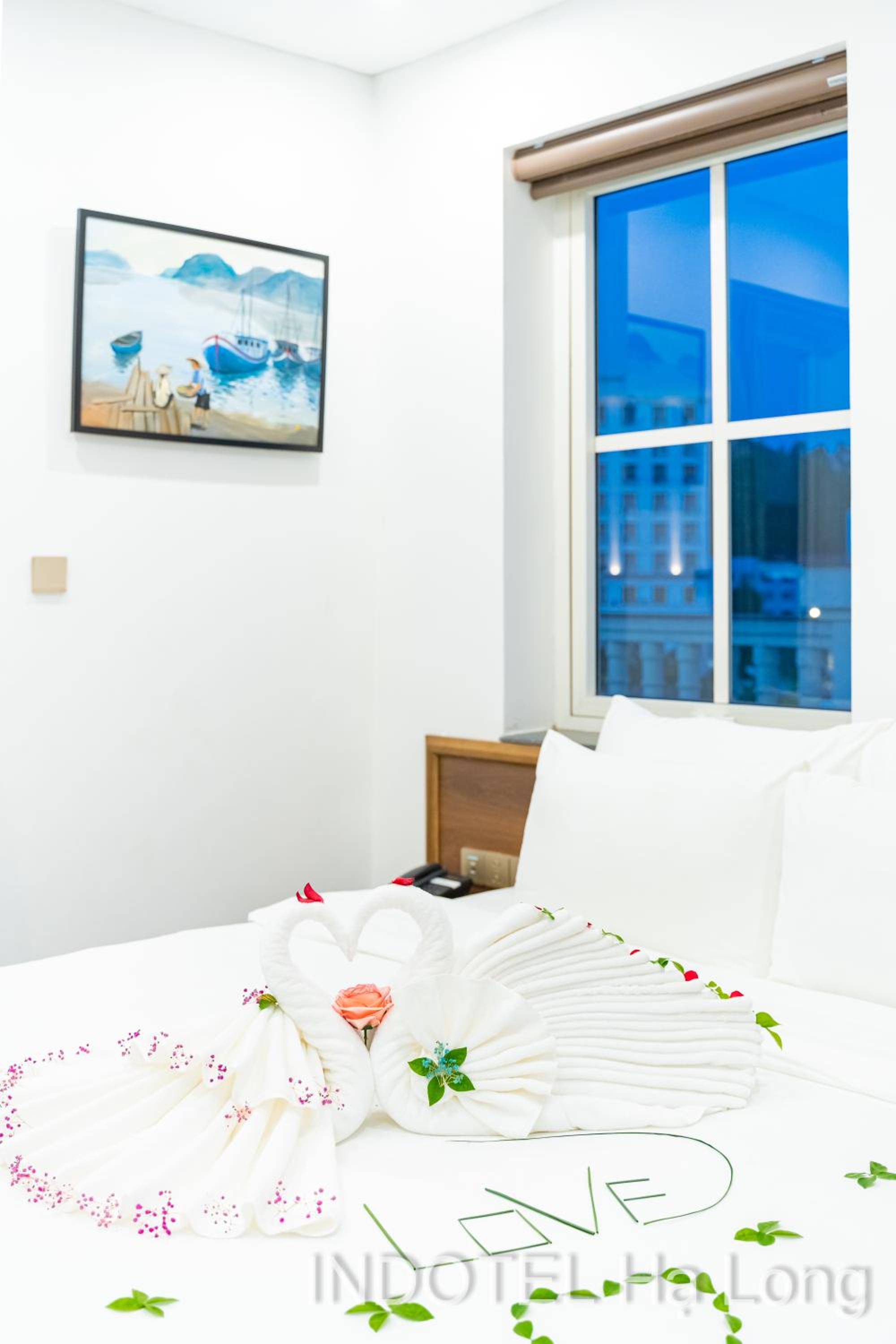 Suite with City View - Photo 2