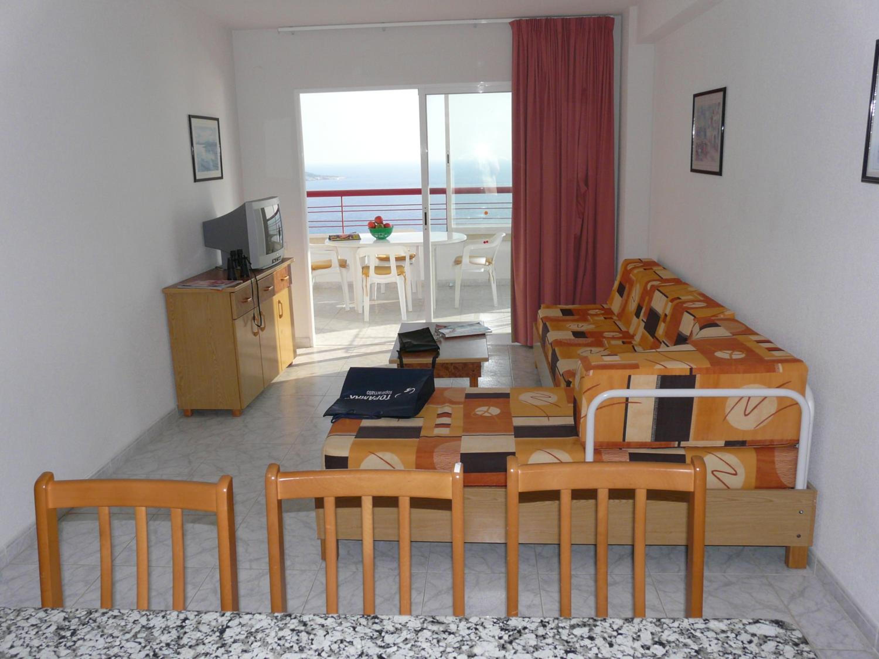 One-Bedroom Apartment with Sea View (2 - 4 Adults) photo 3