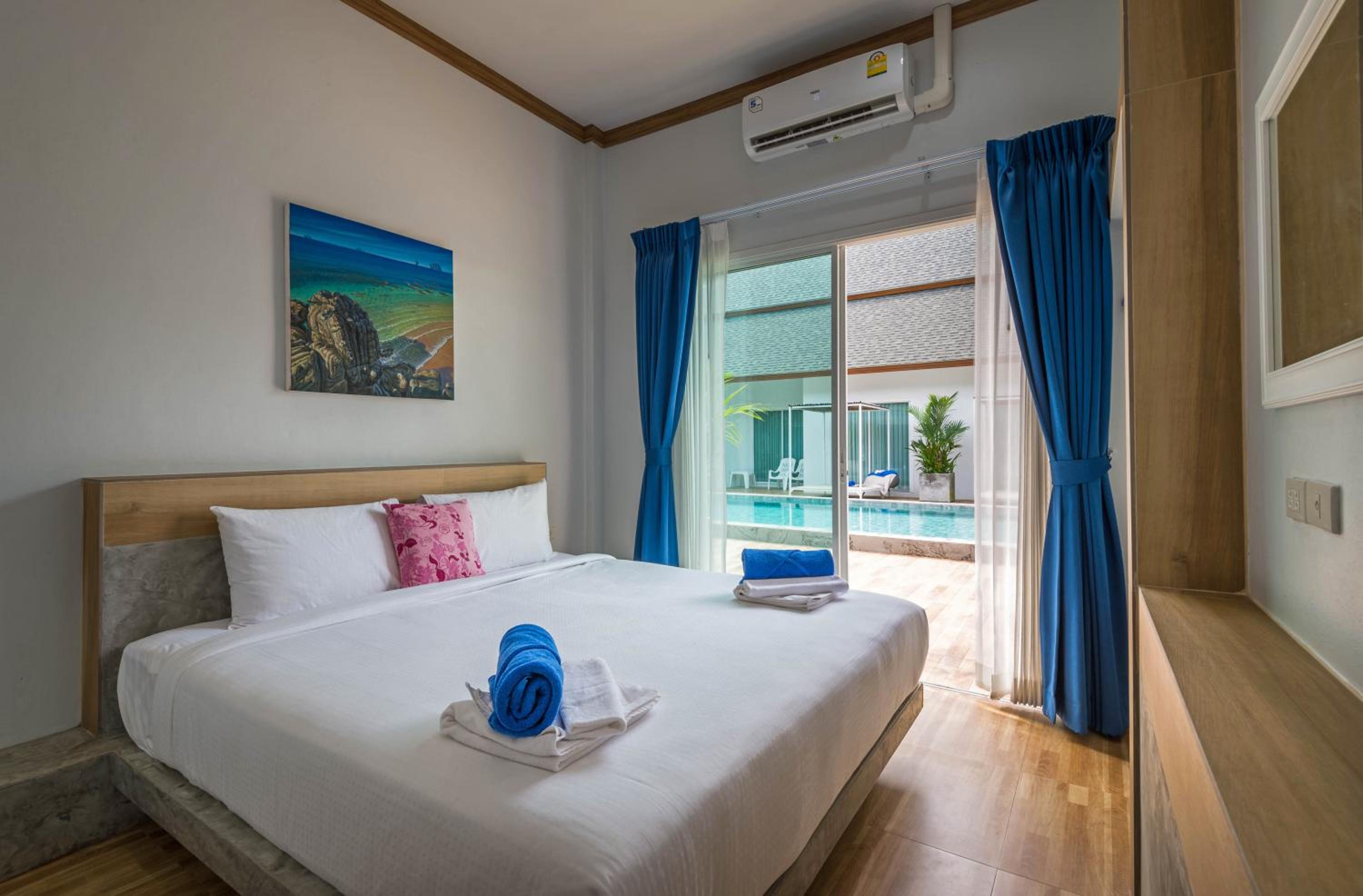 One-Bedroom Villa