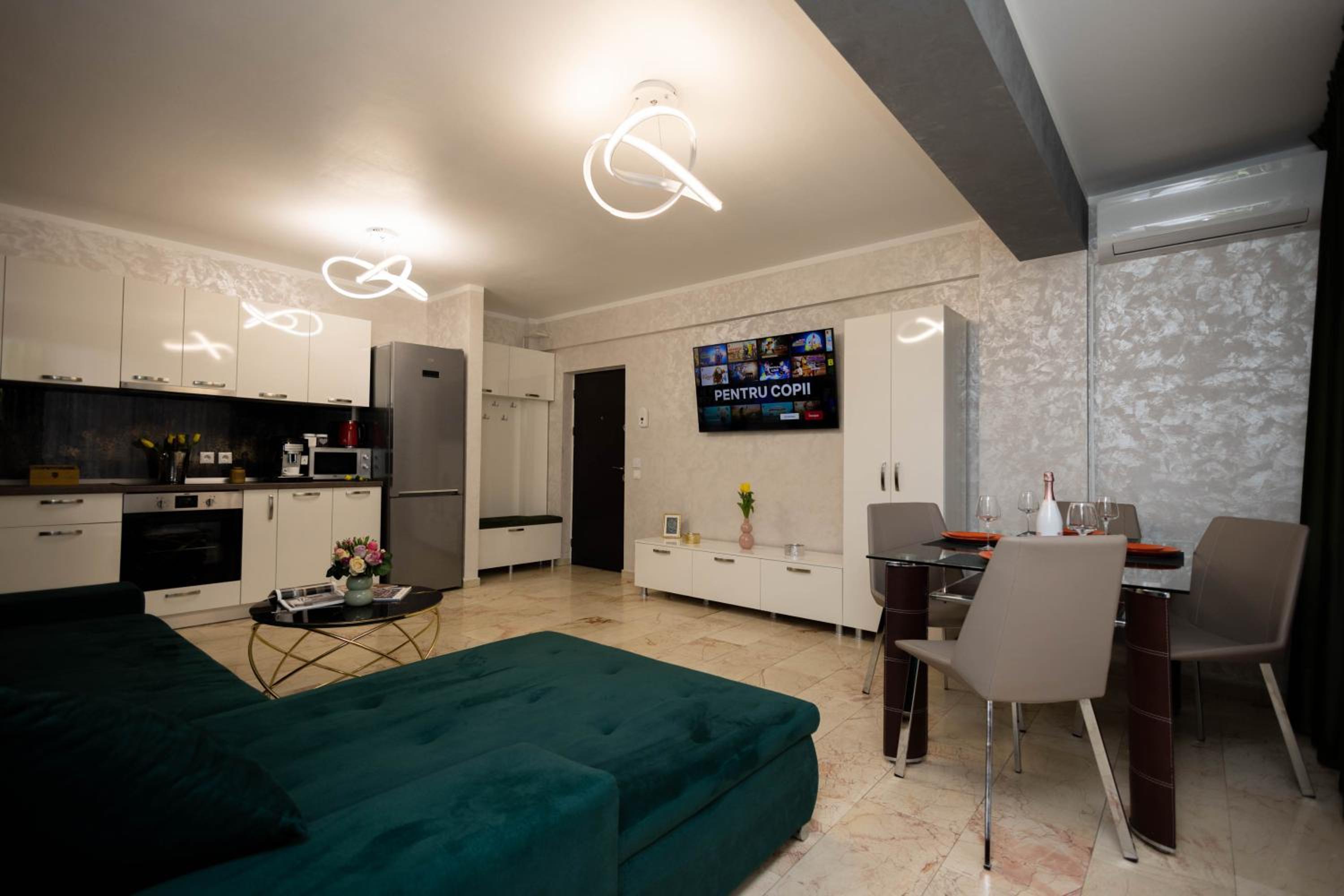 One-Bedroom Apartment - Photo 4