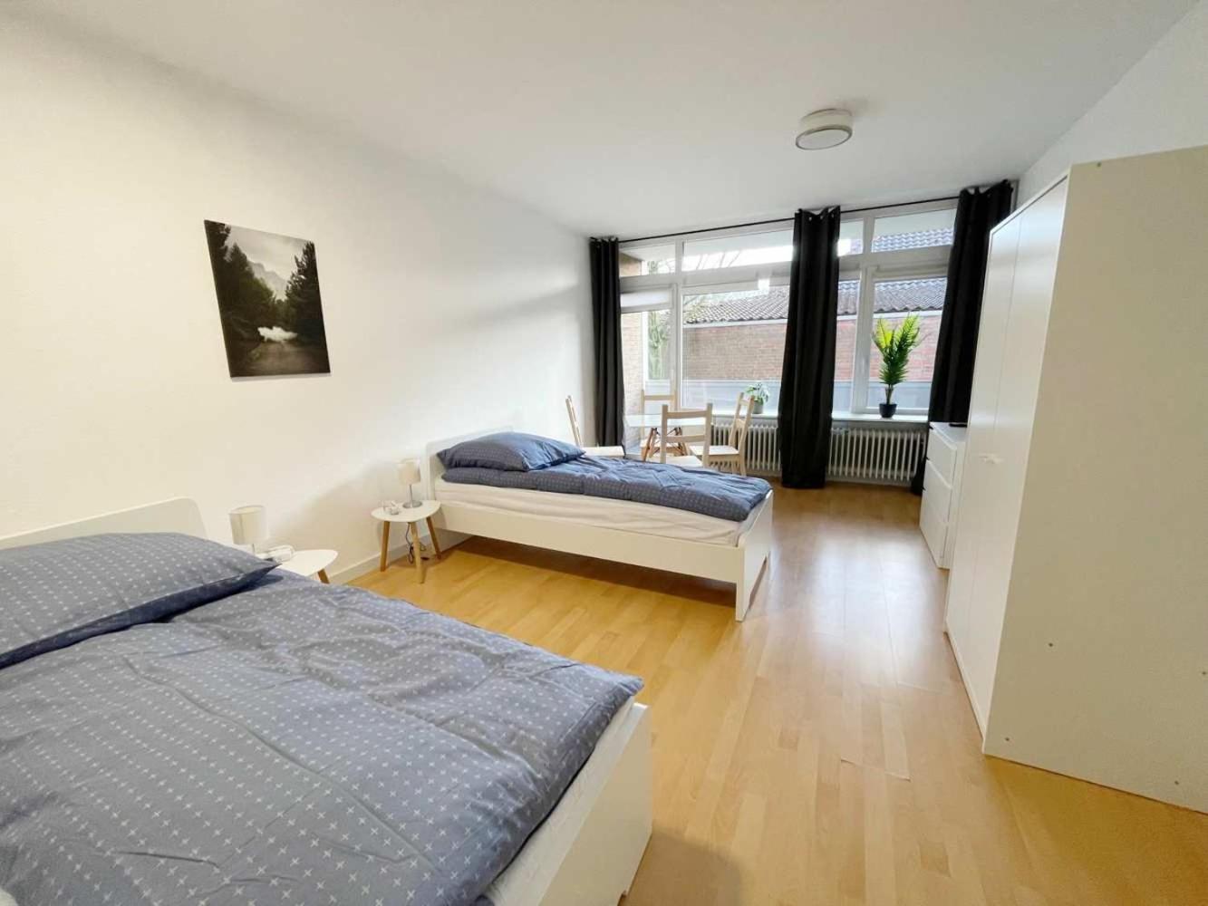 Apartment With Balcony photo 1
