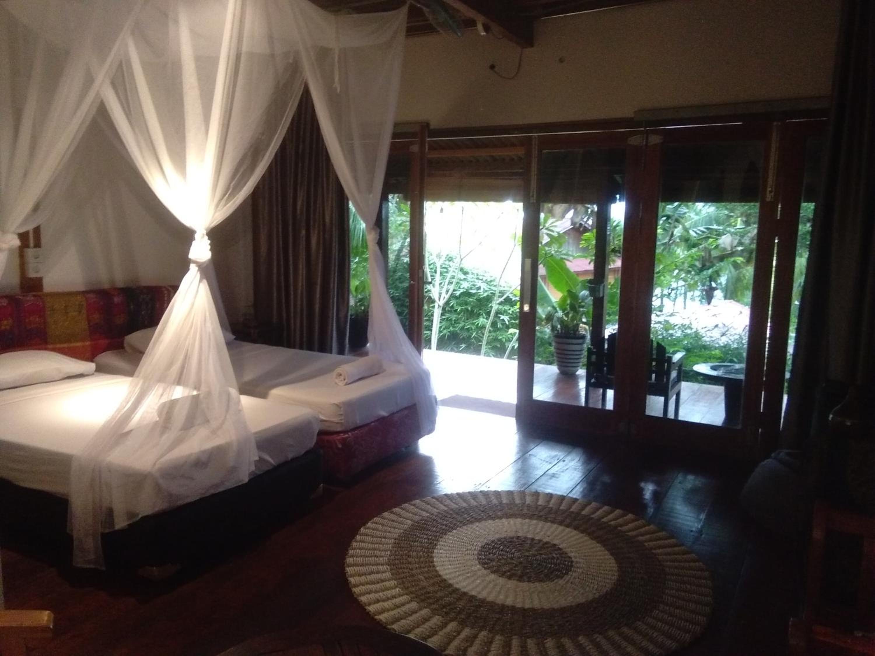 Standard Double or Twin Room - Photo 9