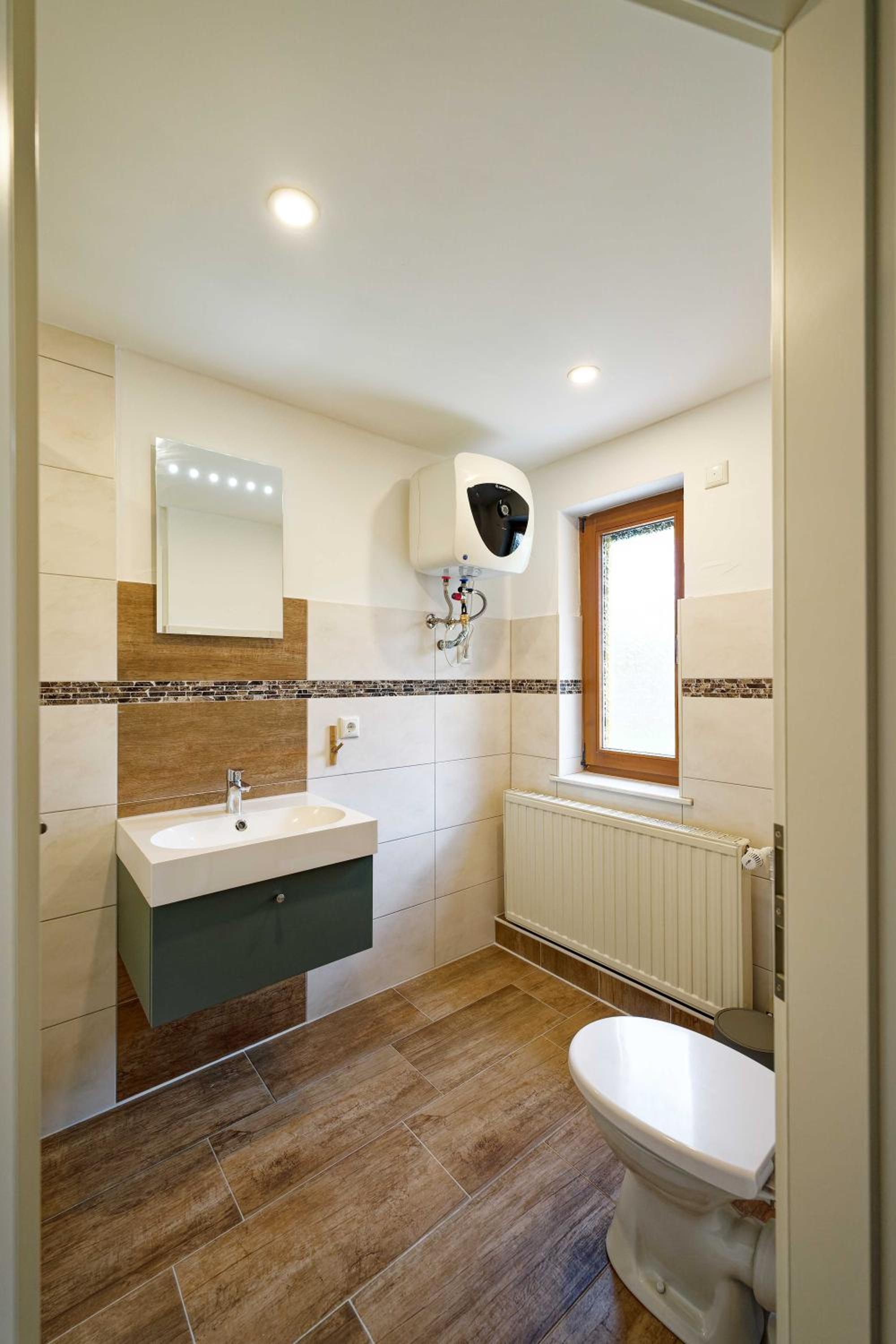 Two-Bedroom House photo 3